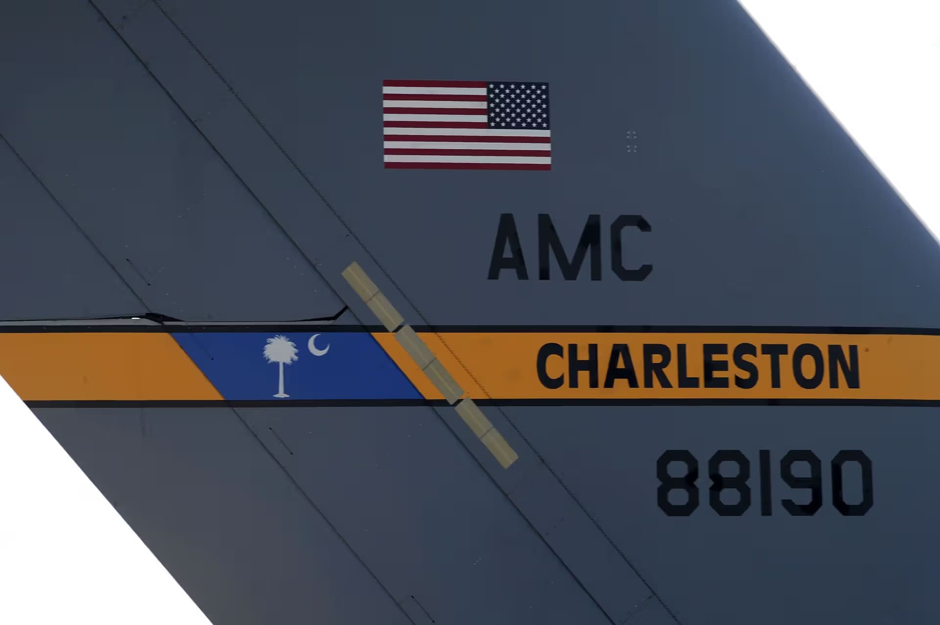 Unidentified — Aircraft