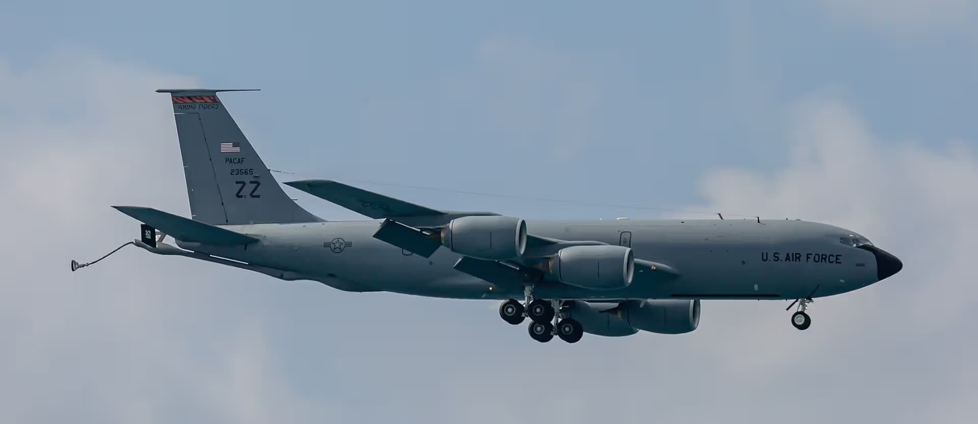 Unidentified — Aircraft