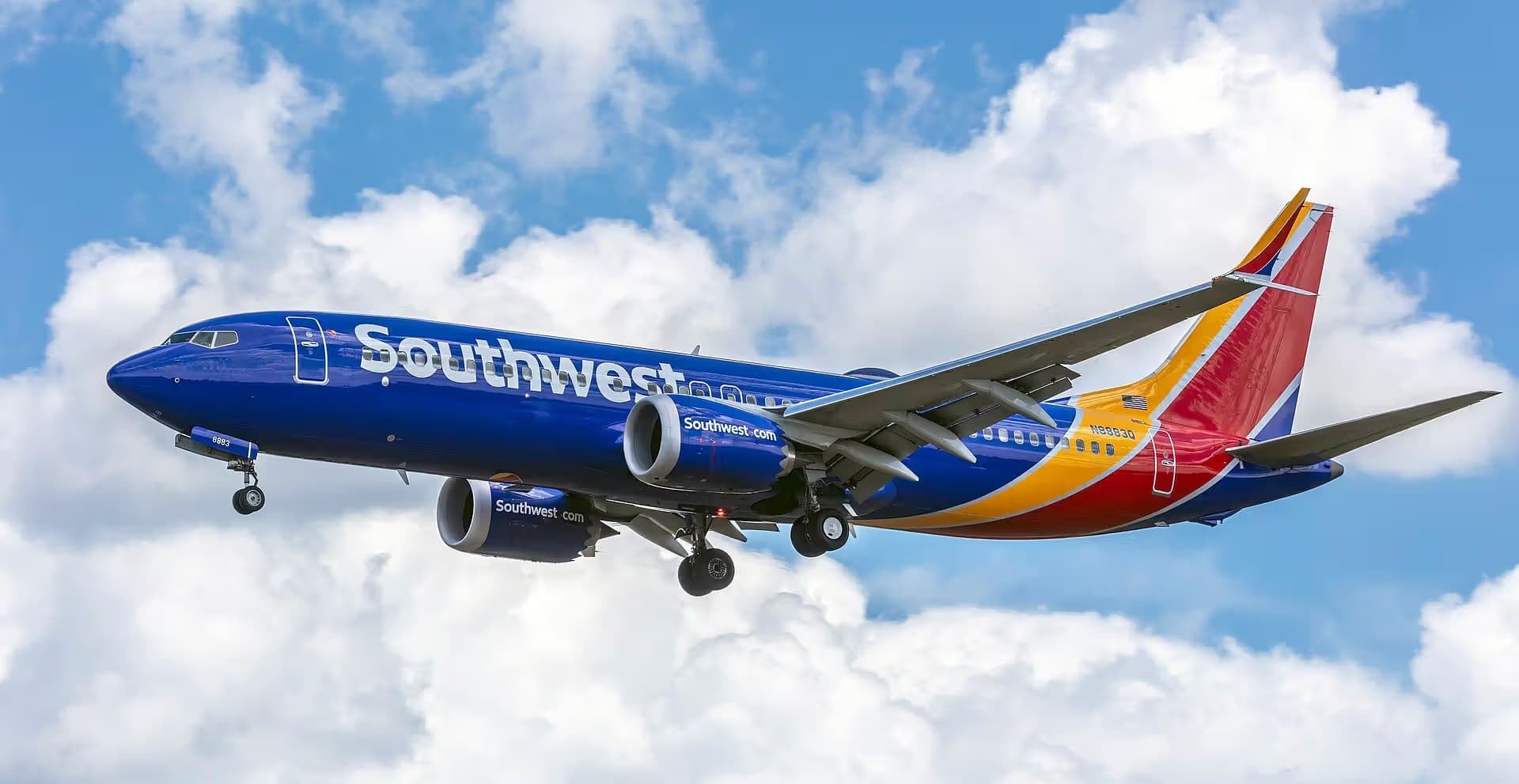 N8883Q — Boeing
