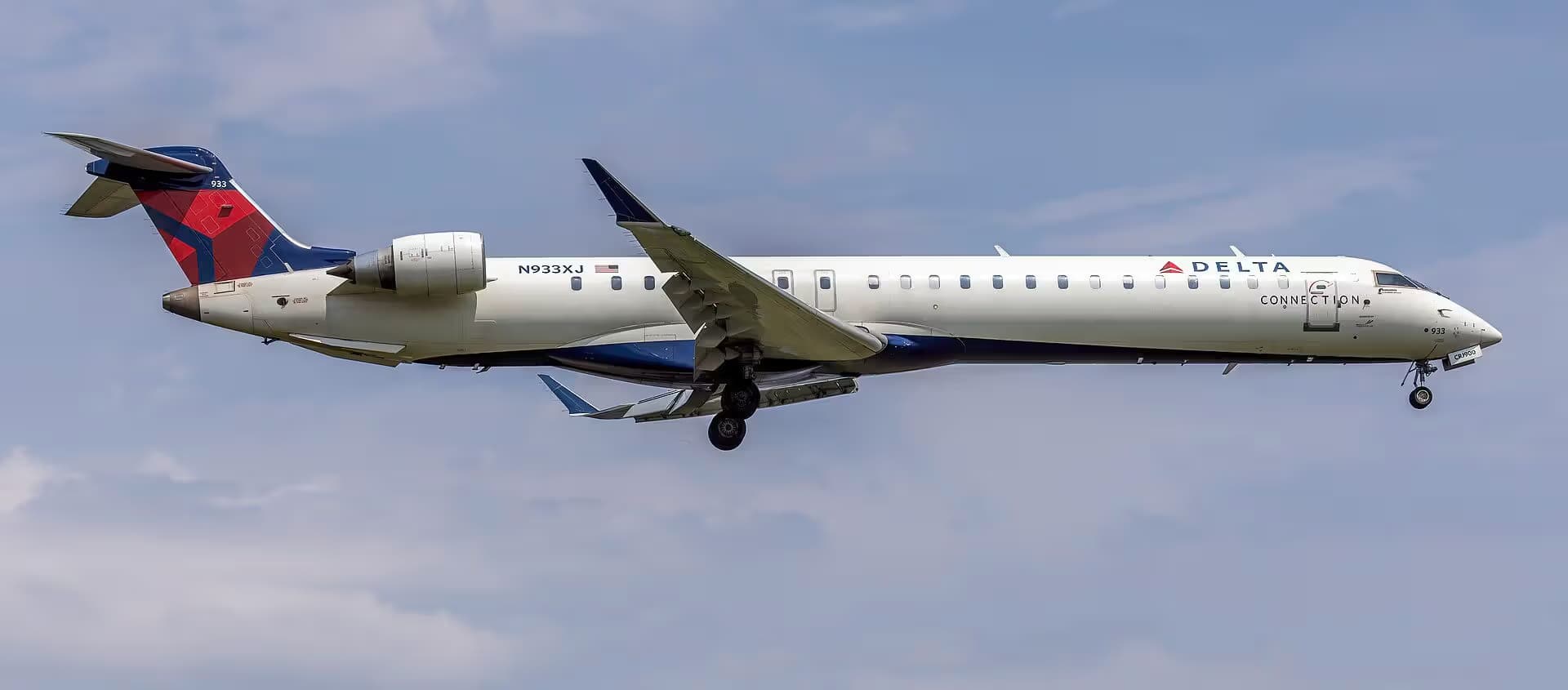 N933XJ — Bombardier