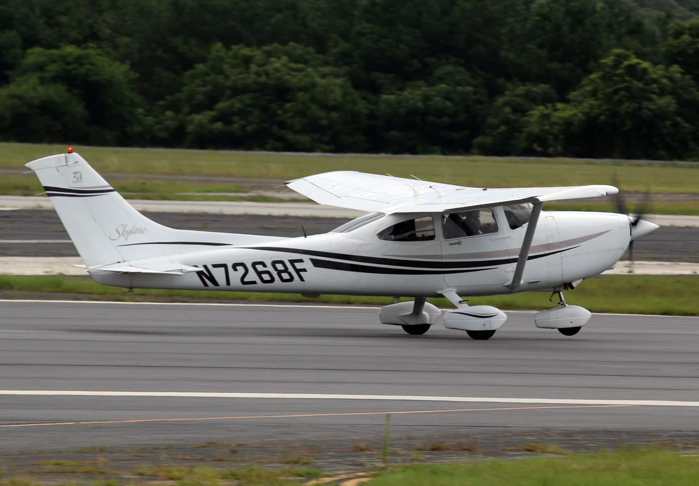 N7268F — Cessna