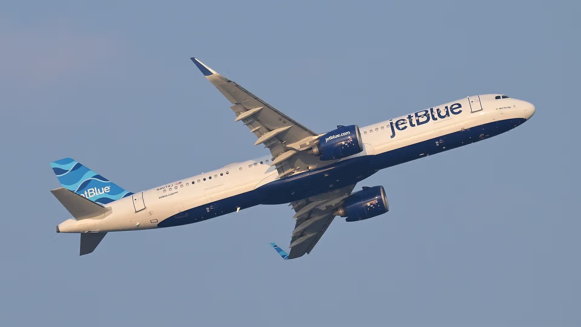 N4074J — Airbus