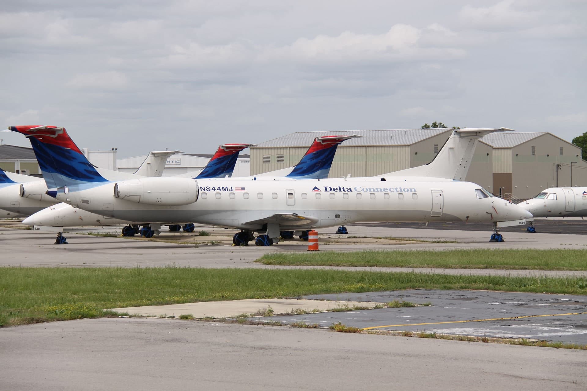 N844MJ — Bombardier