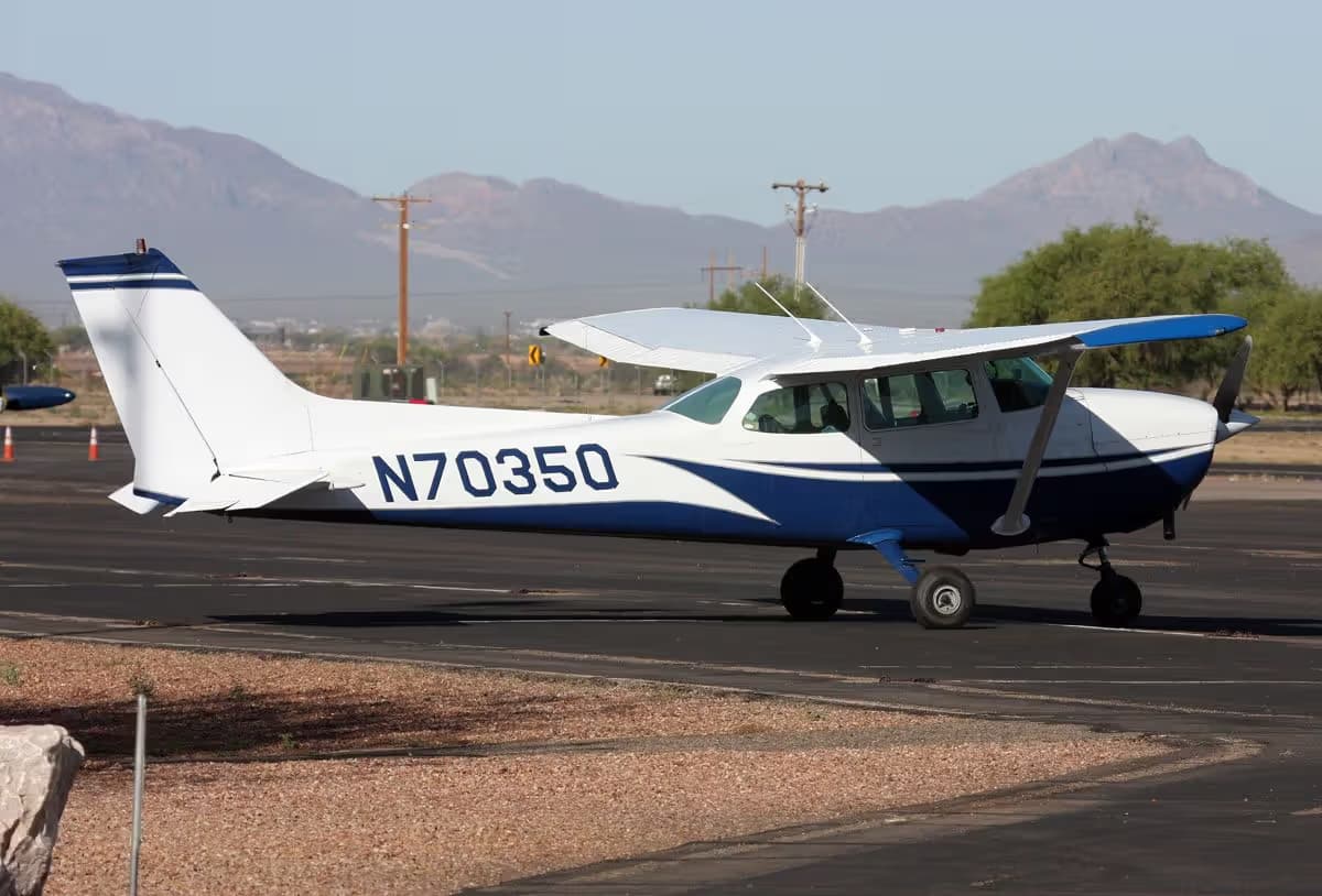 N7035Q — Cessna
