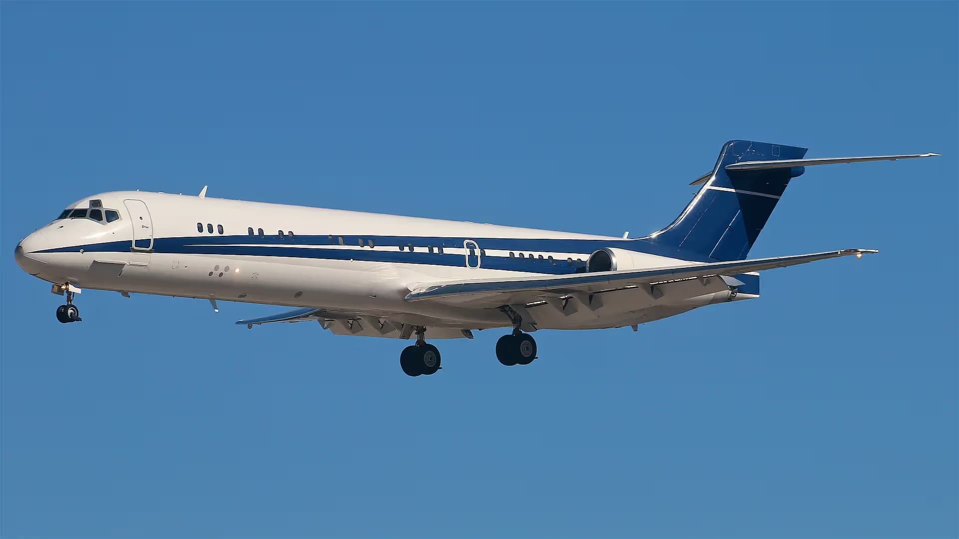 N987AK — Aircraft