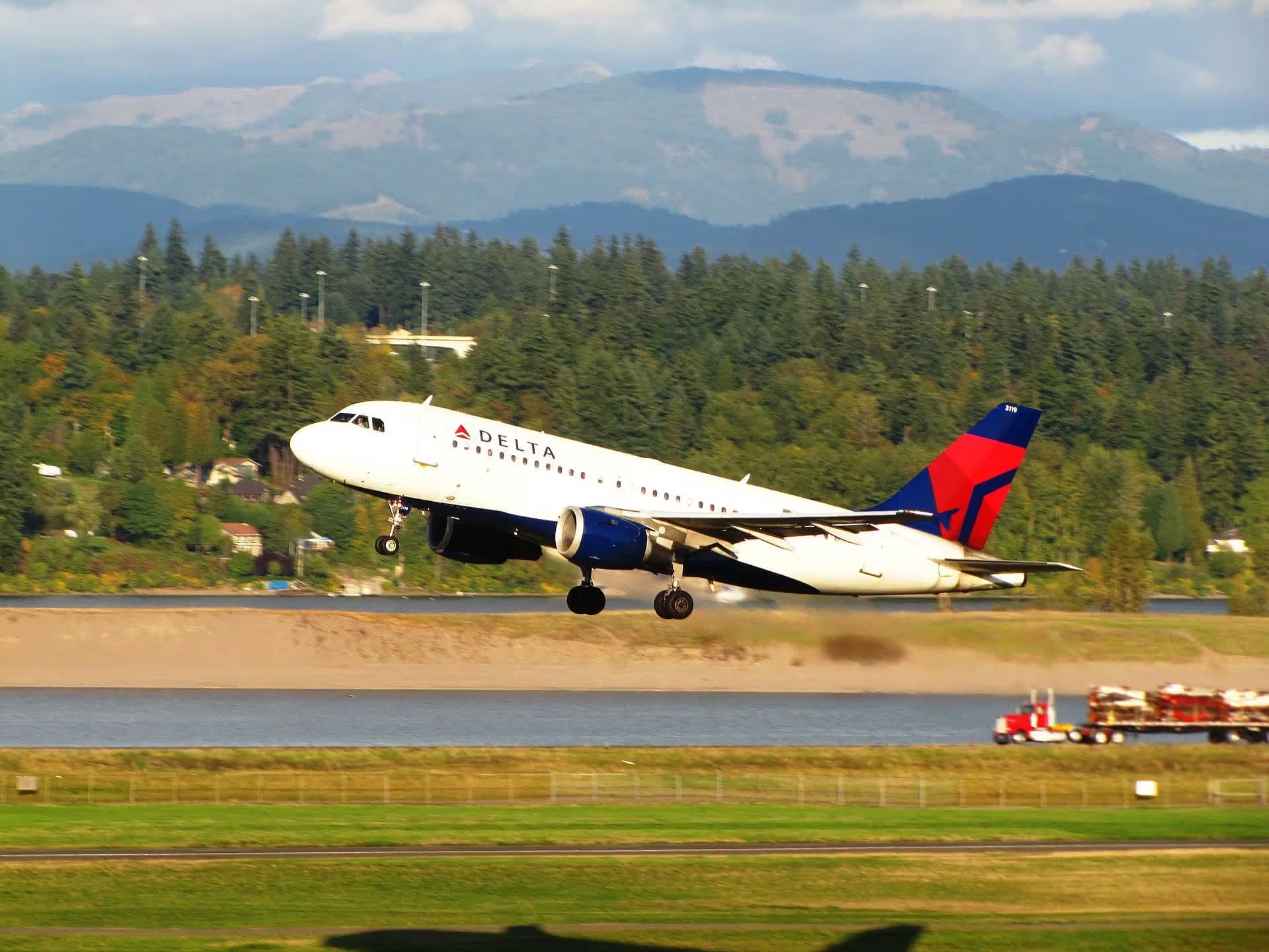 N319NB — Airbus