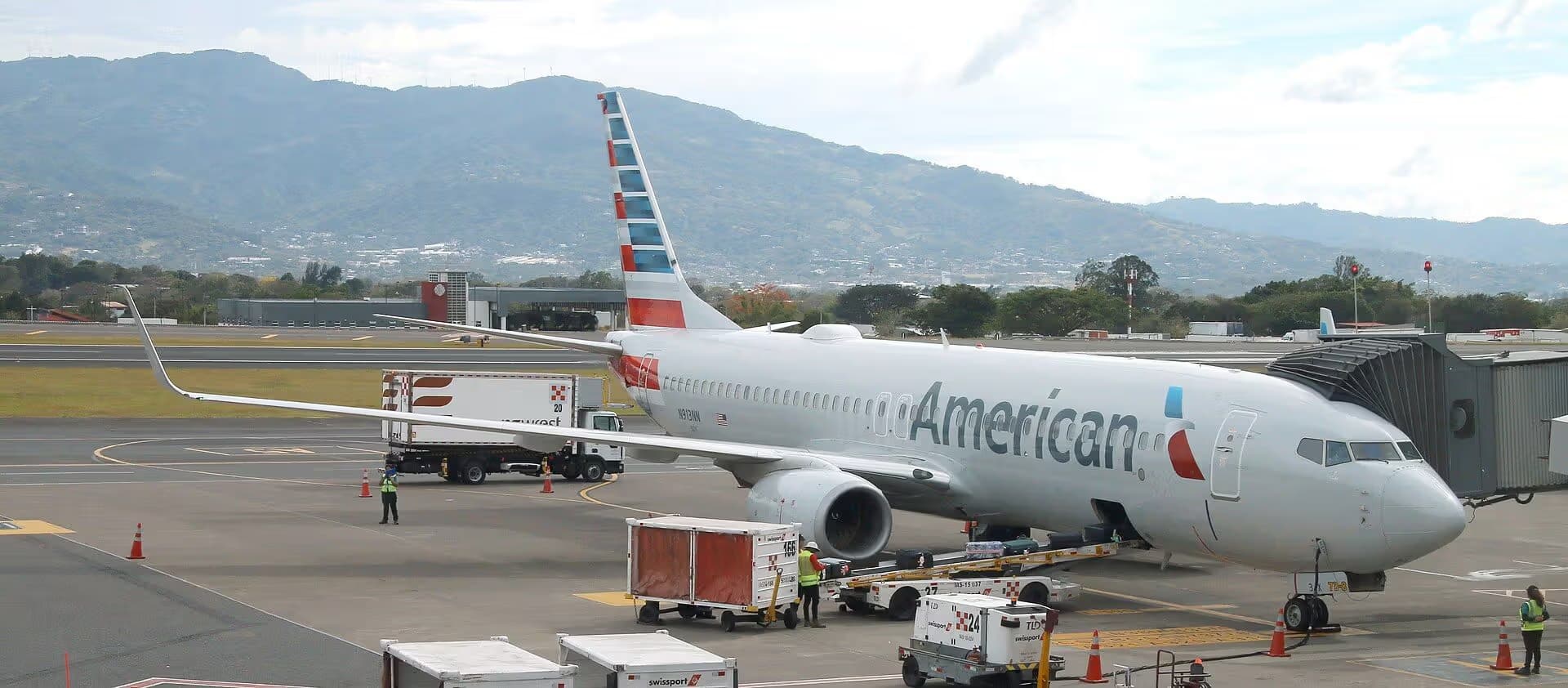 N913NN — Boeing