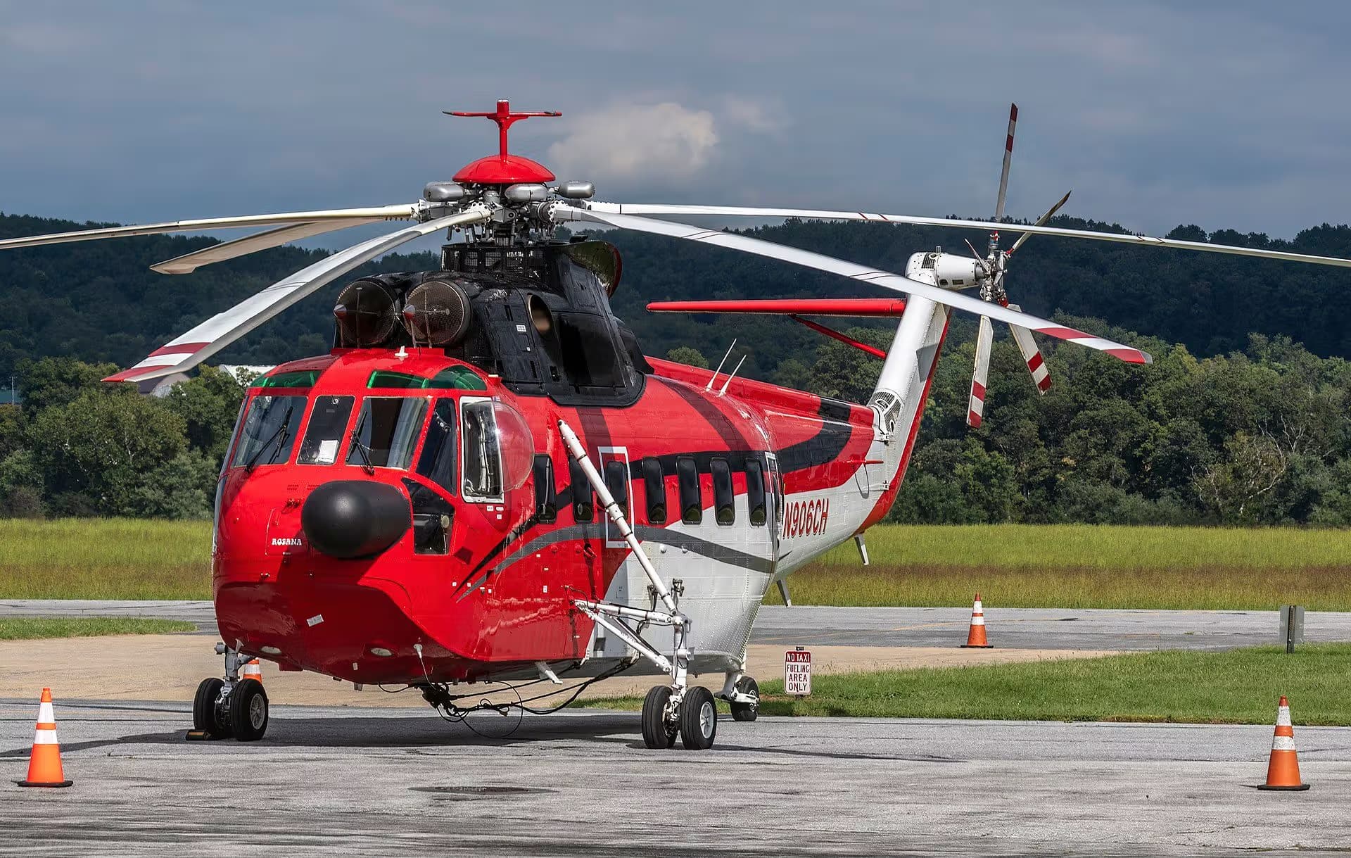 N906CH — Helicopter