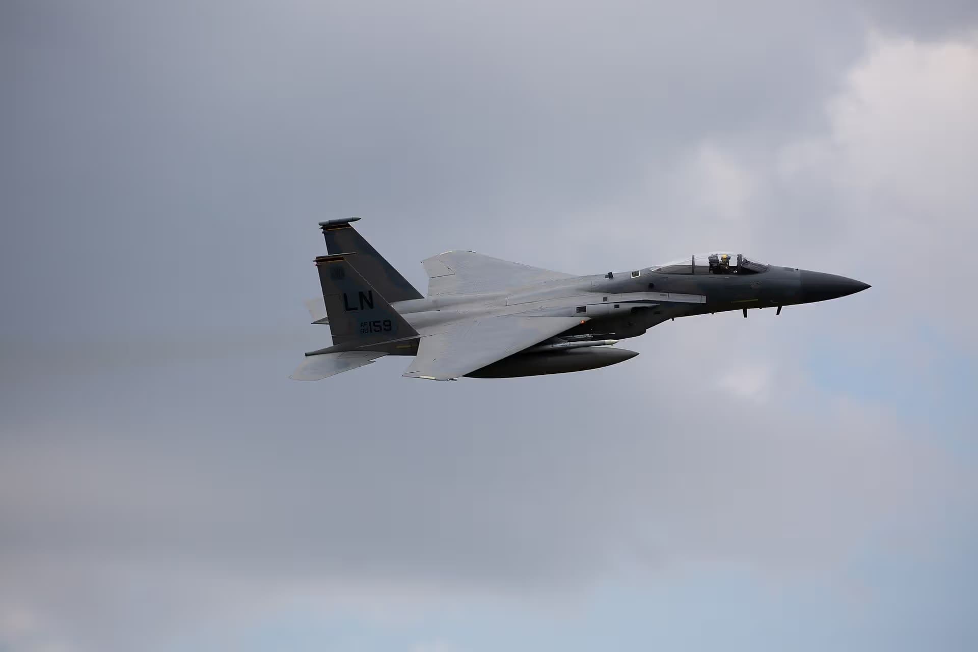 Unidentified — Aircraft