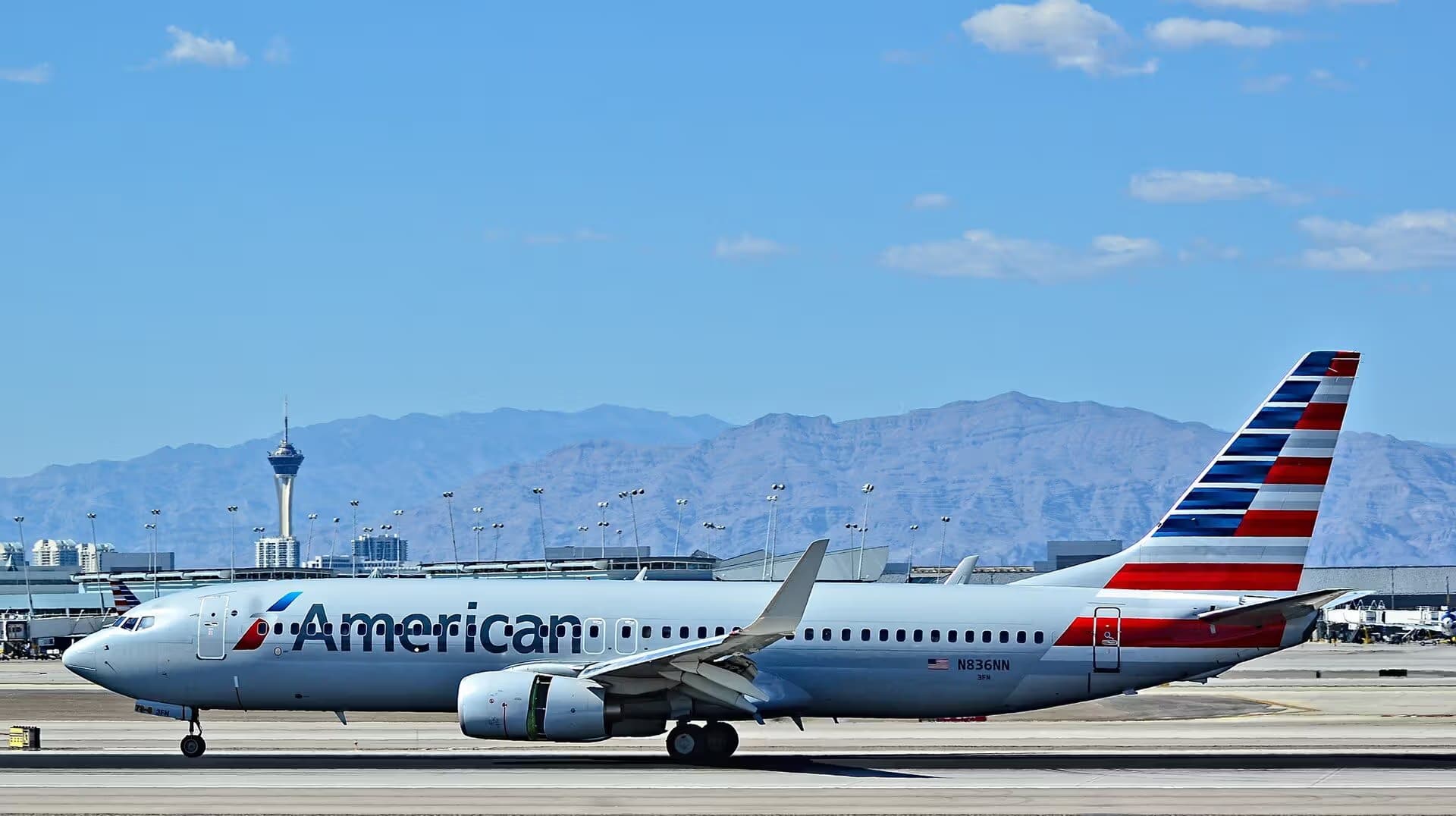 N836NN — Boeing