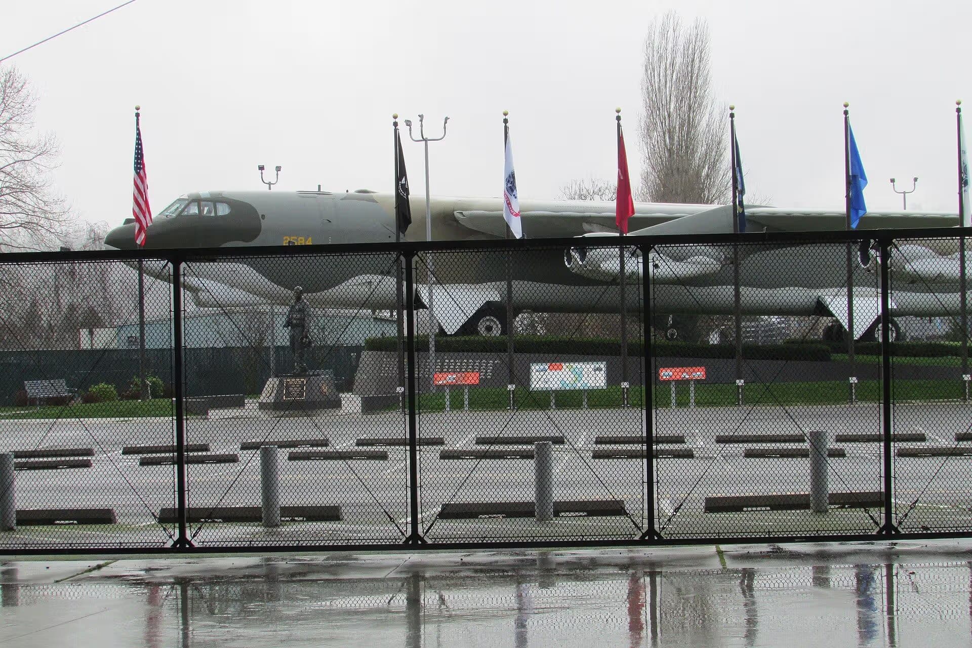 Unidentified — Aircraft