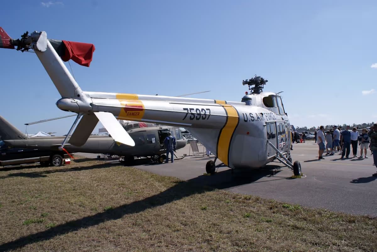 Unidentified — Helicopter