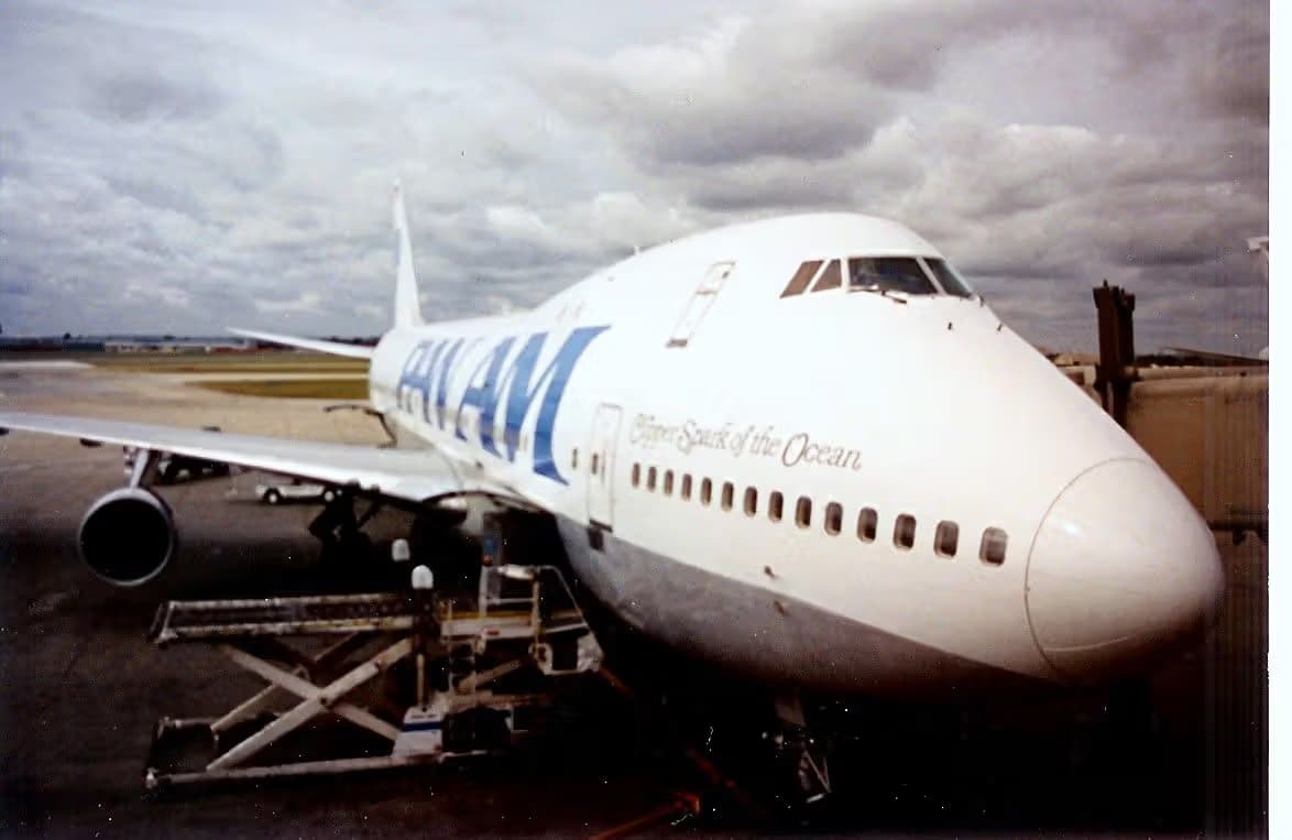 Unidentified — Boeing