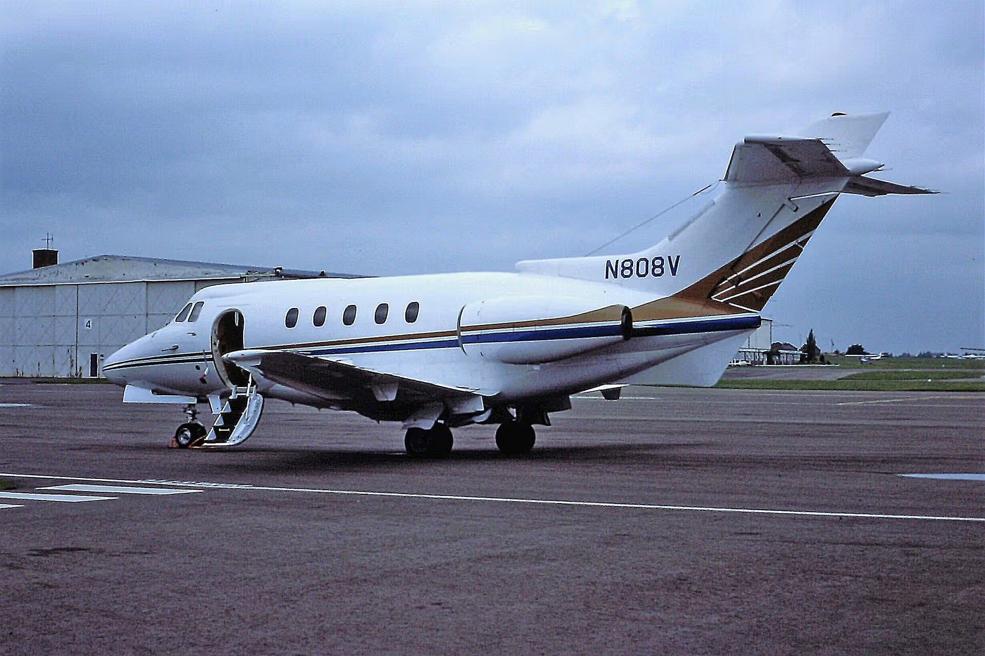 N808V — Business jet