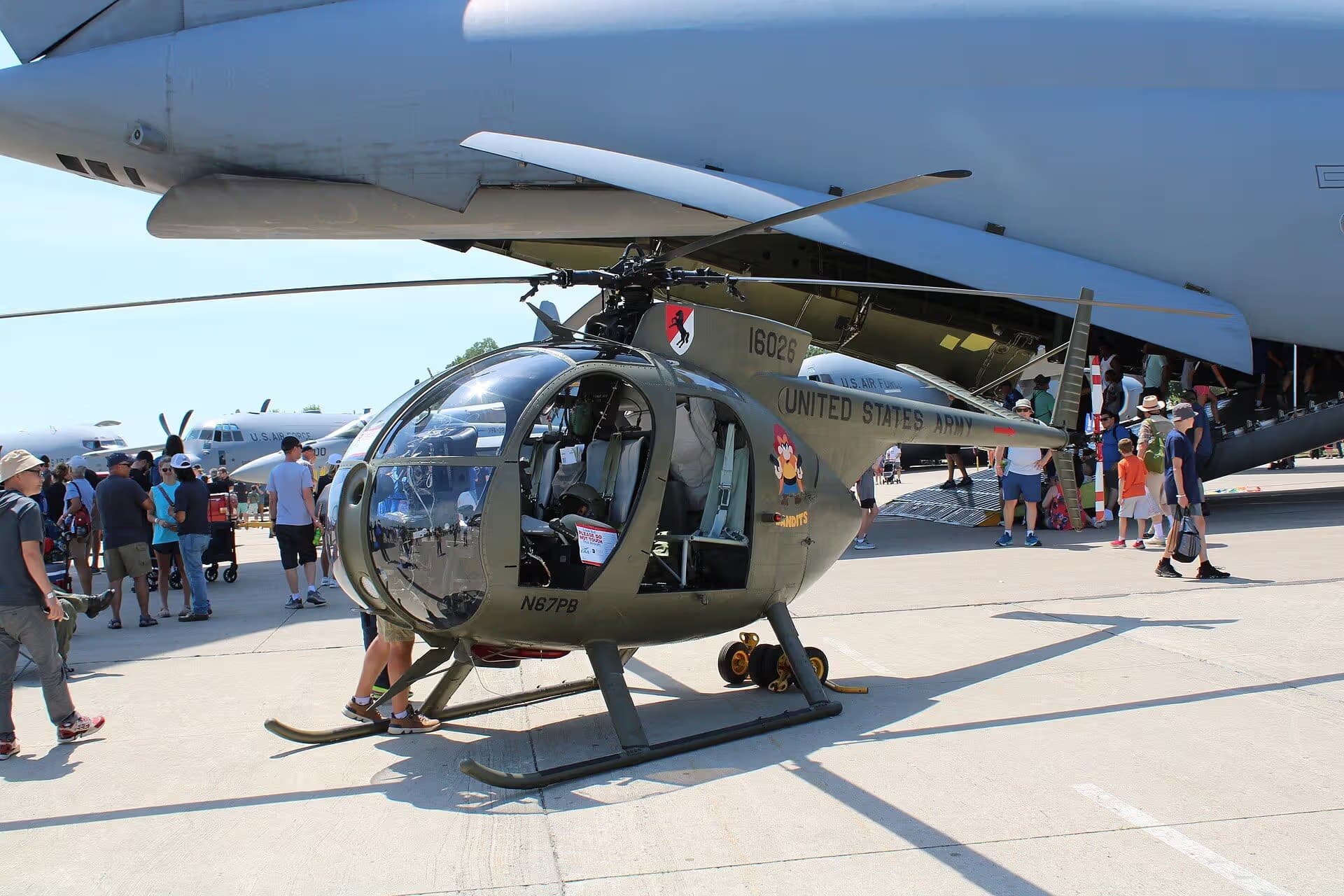 N67PB — Helicopter
