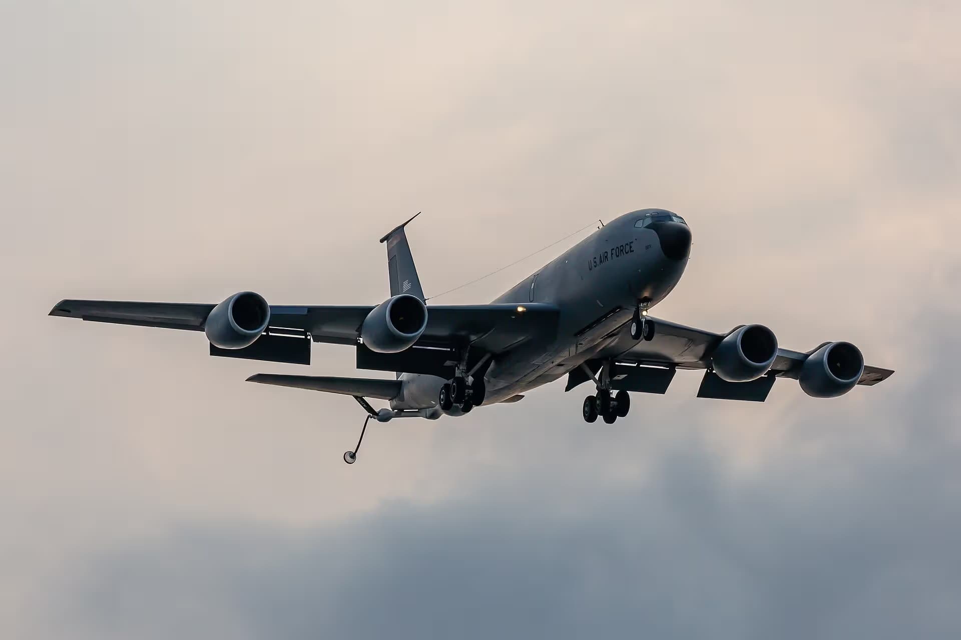 Unidentified — Aircraft
