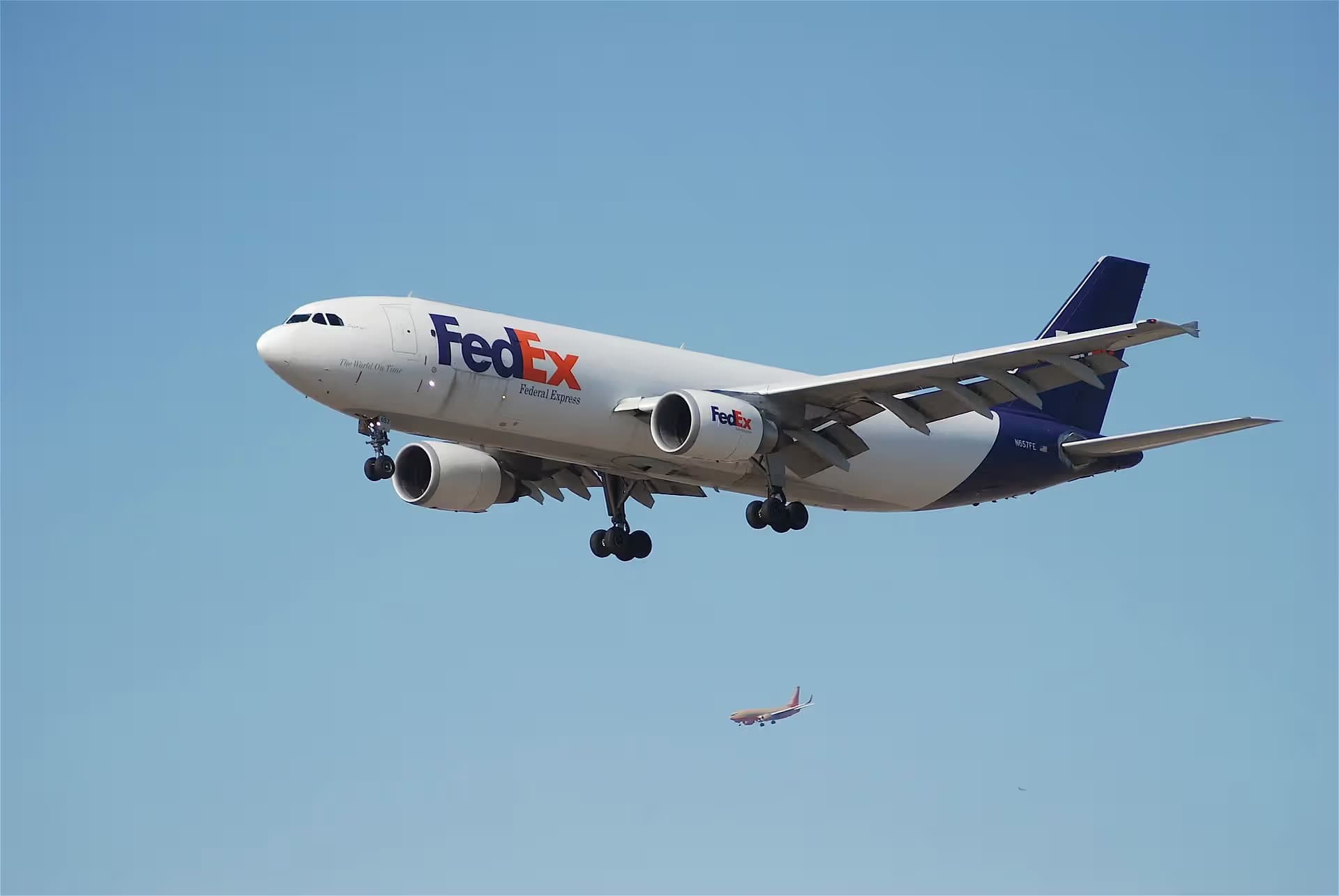 N657FE — Airbus