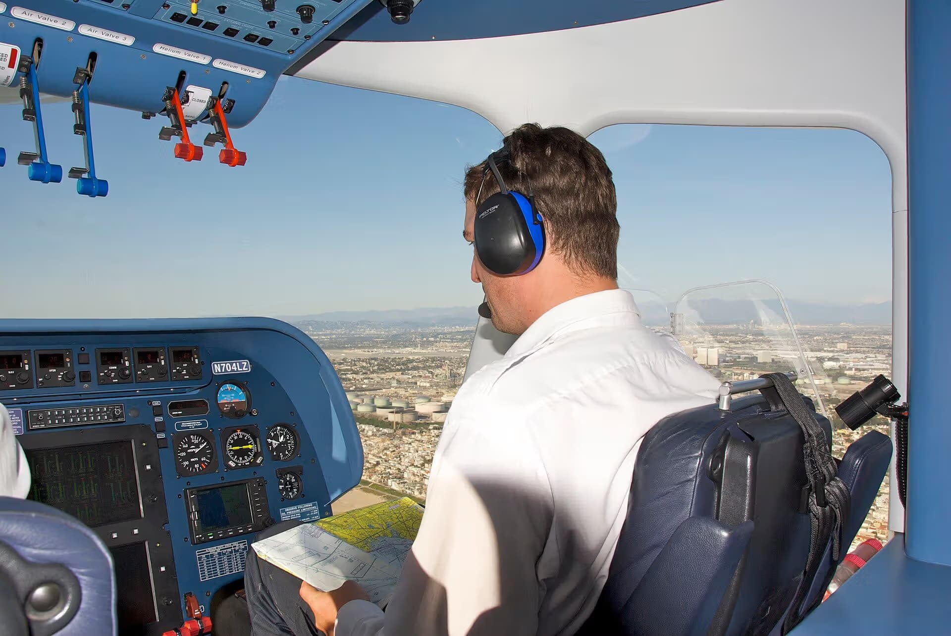 N704LZ — Aircraft