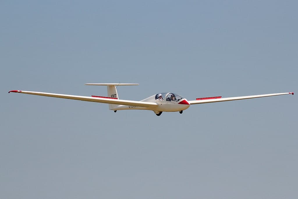 G-CKMT — Glider