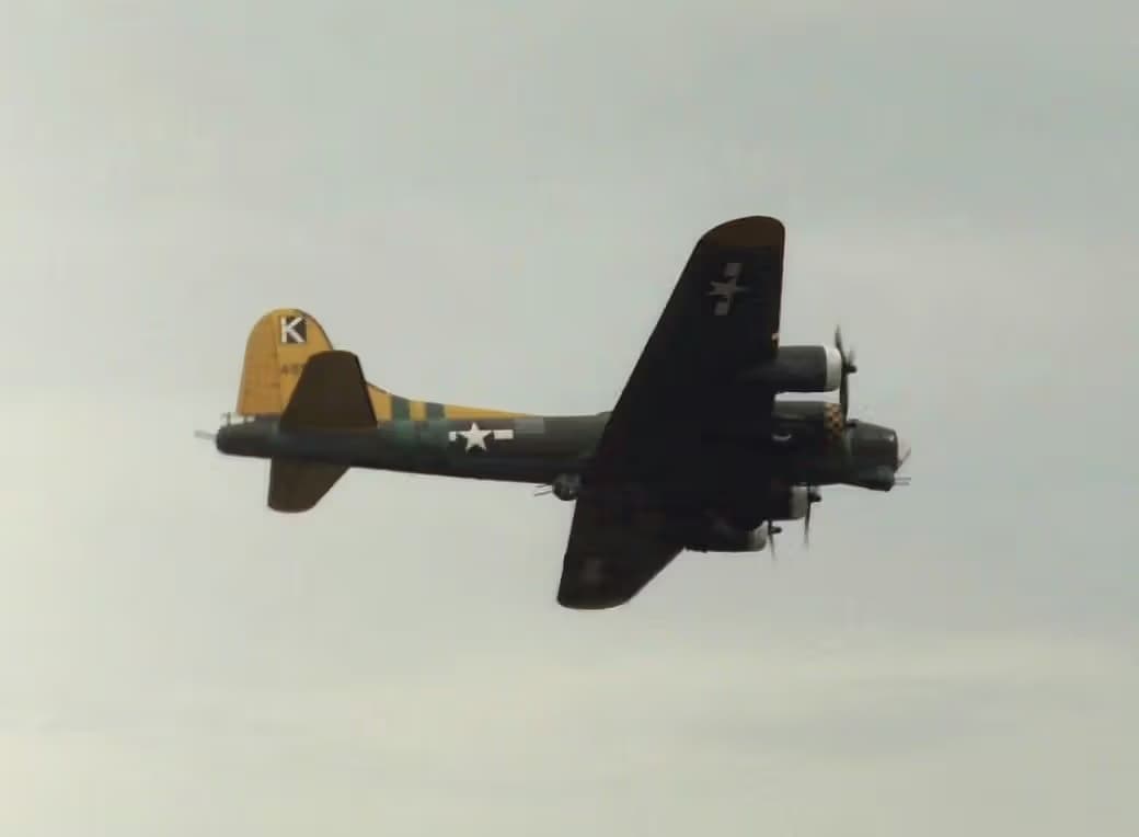 Unidentified — Warbird