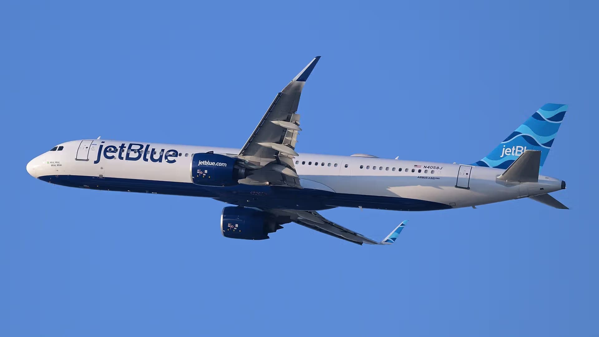 N4058J — Airbus