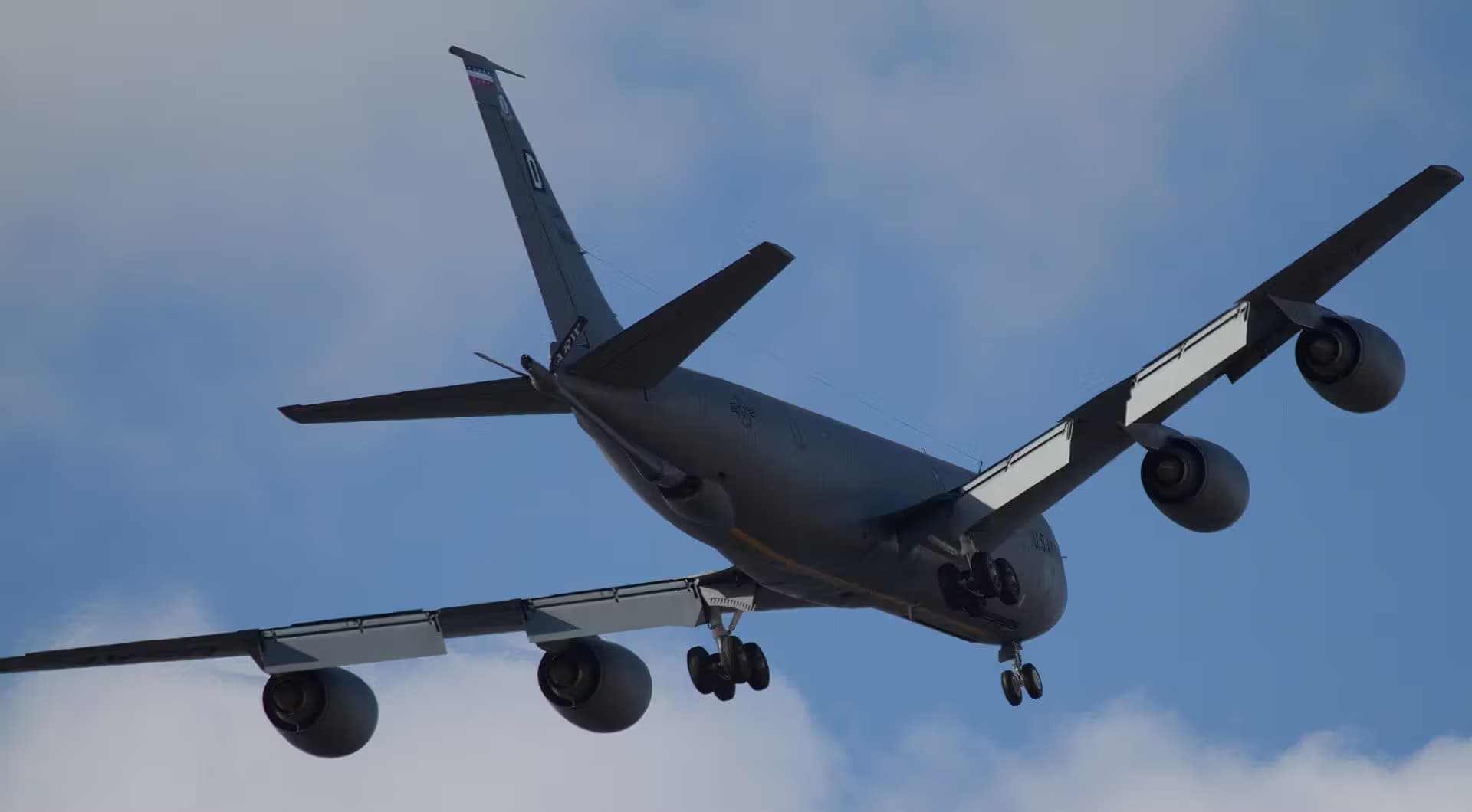 Unidentified — Aircraft
