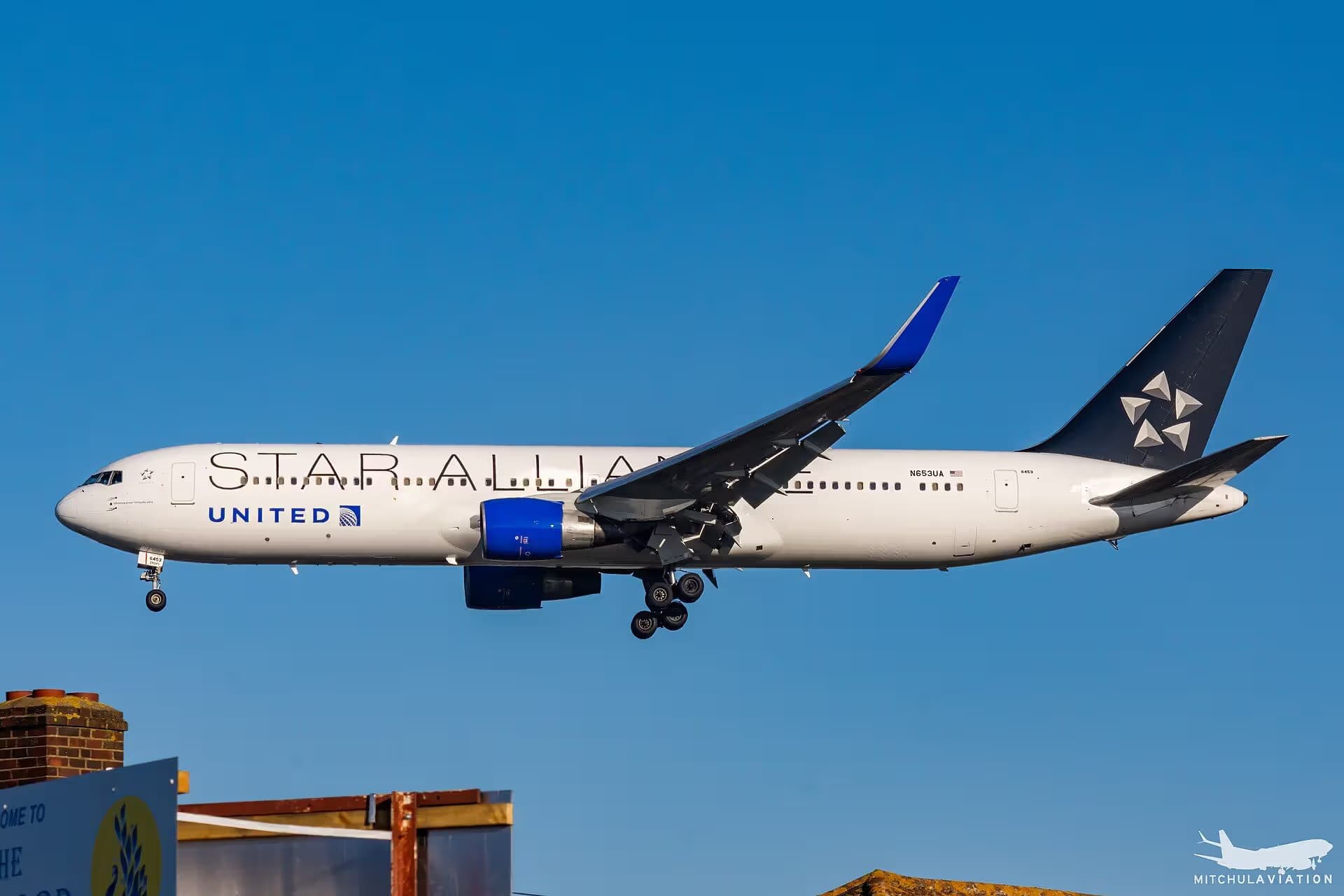 N653UA — Boeing at London Heathrow Airport