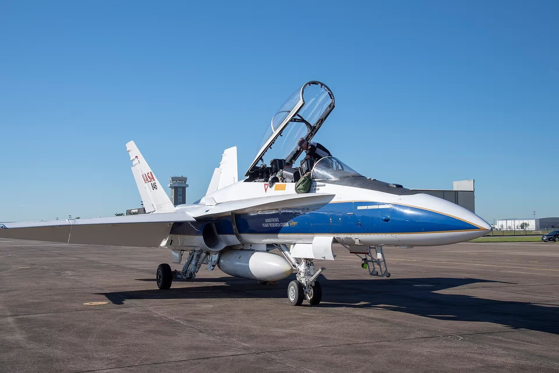 N846NA — Aircraft