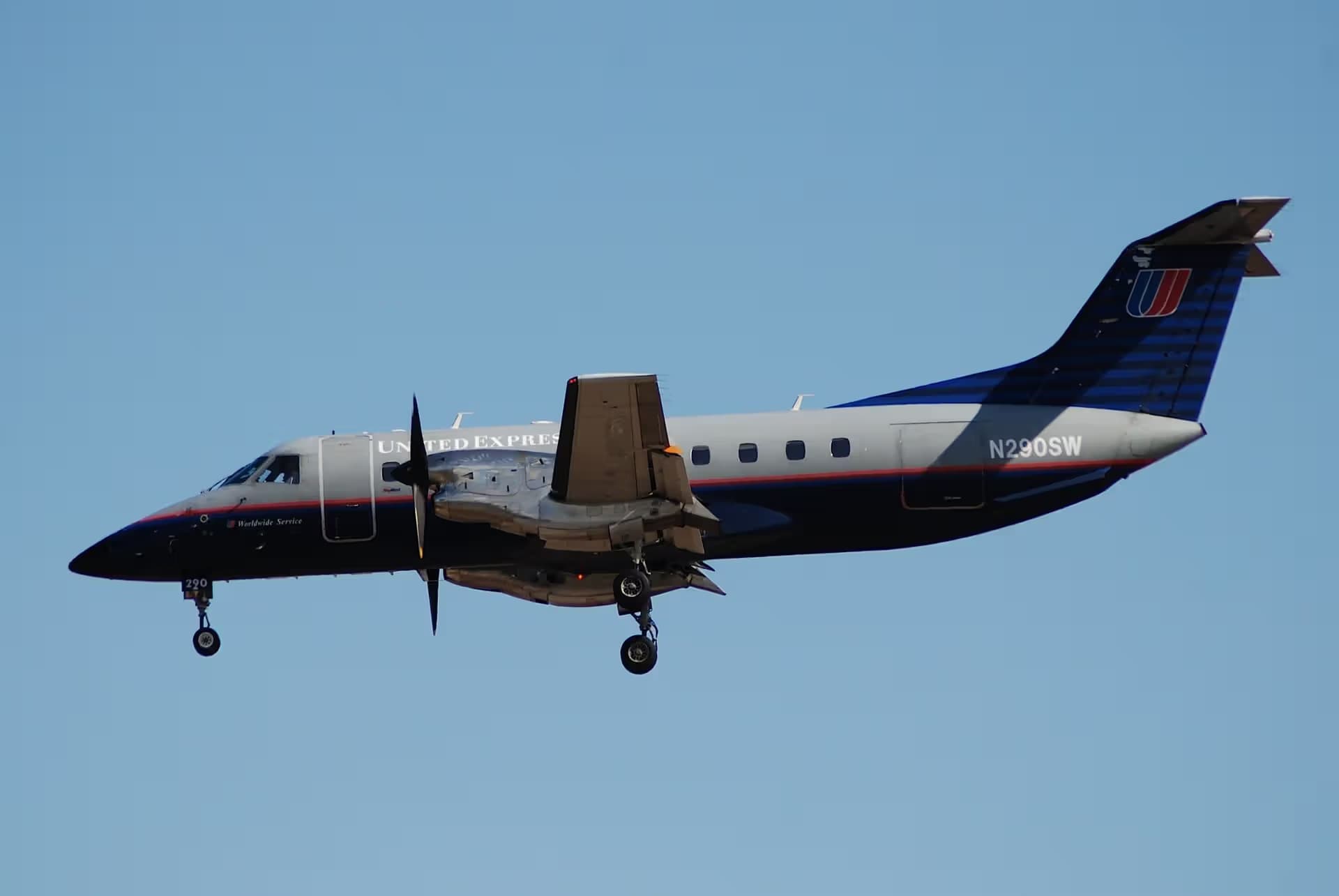 N290SW — Embraer