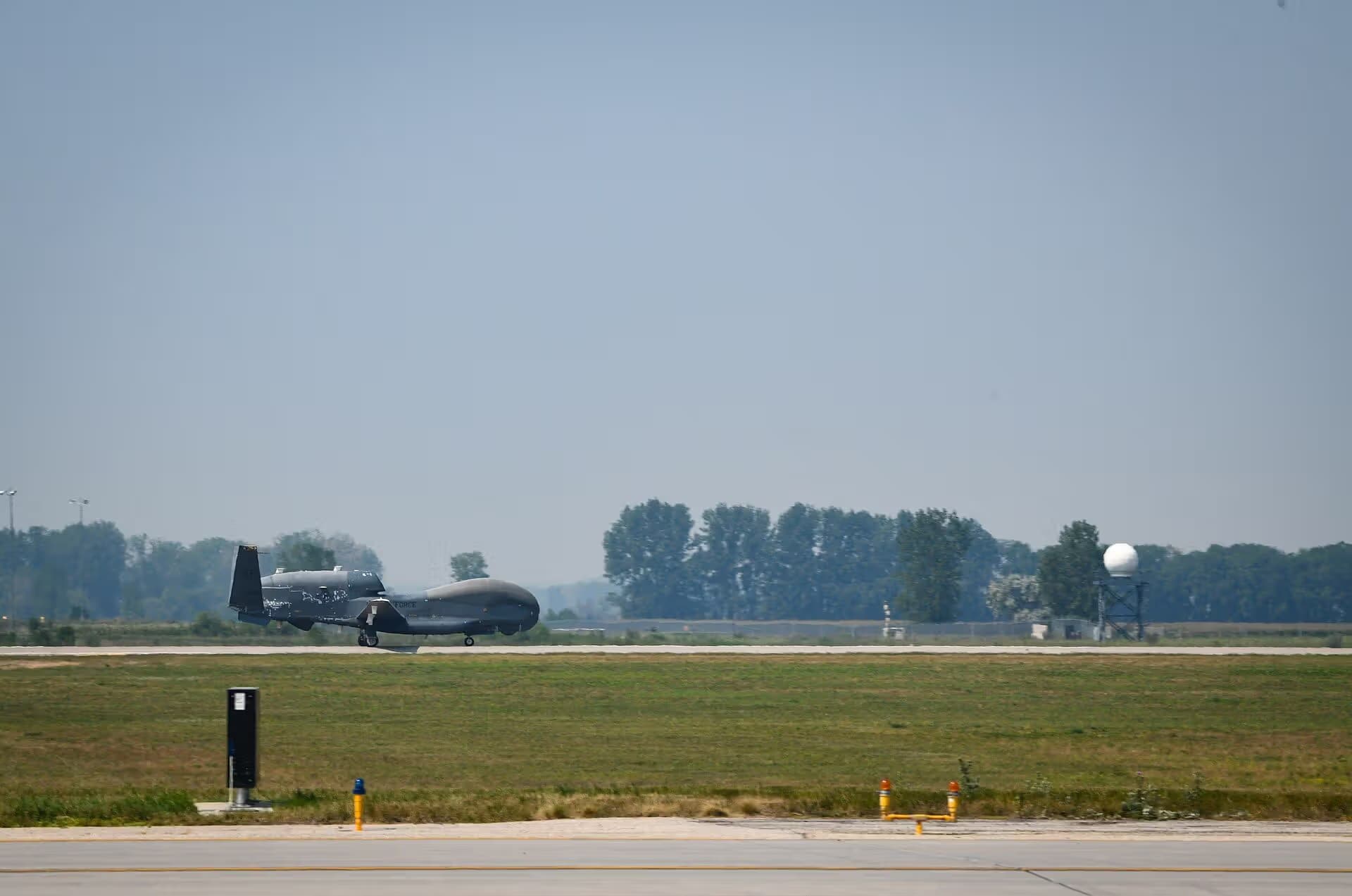 Unidentified — Aircraft