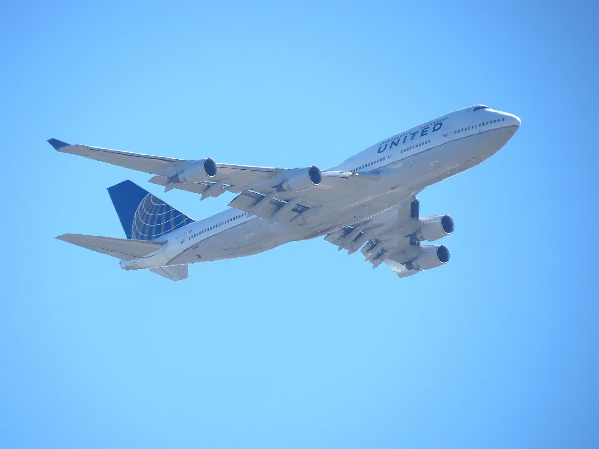 N118UA — Boeing