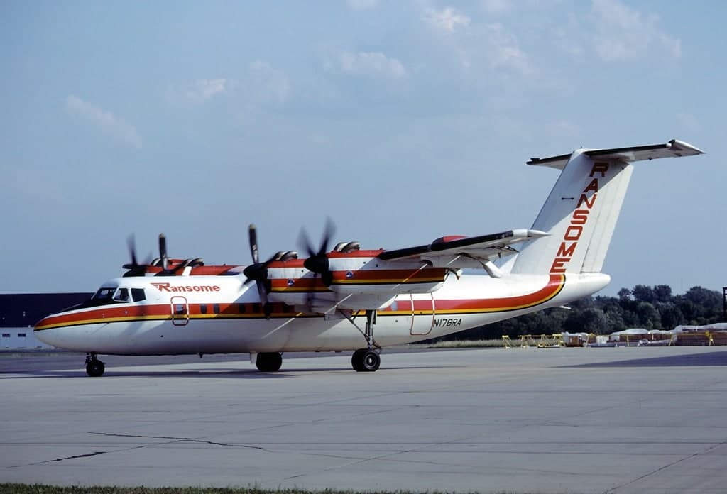 N176RA — De Havilland