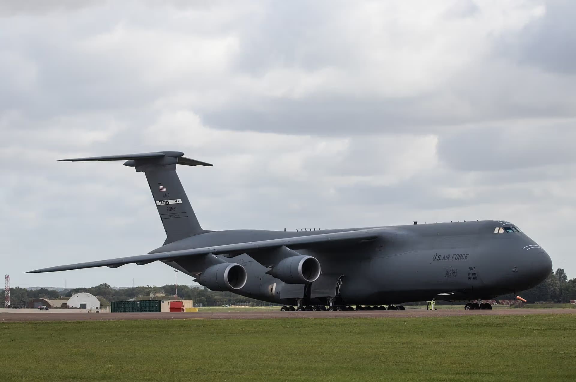 Unidentified — Aircraft