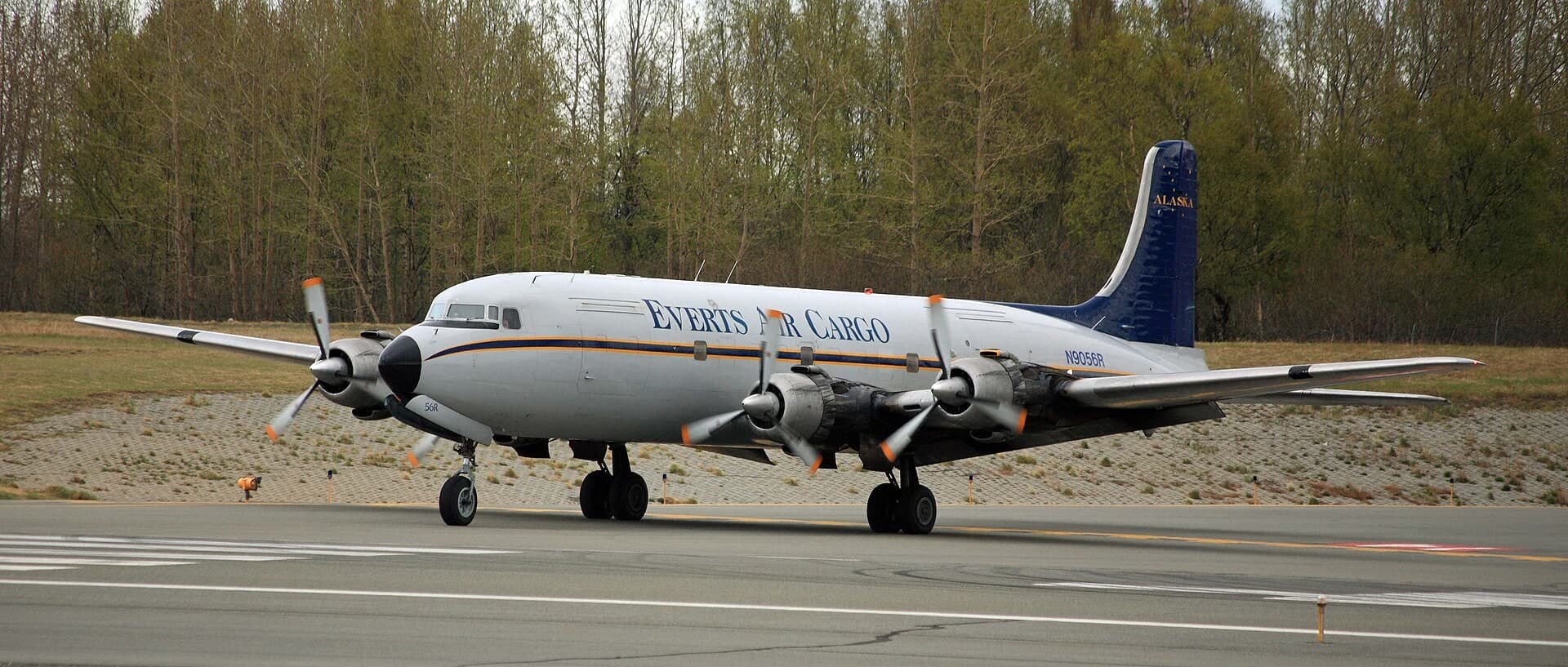 N9056R — Aircraft