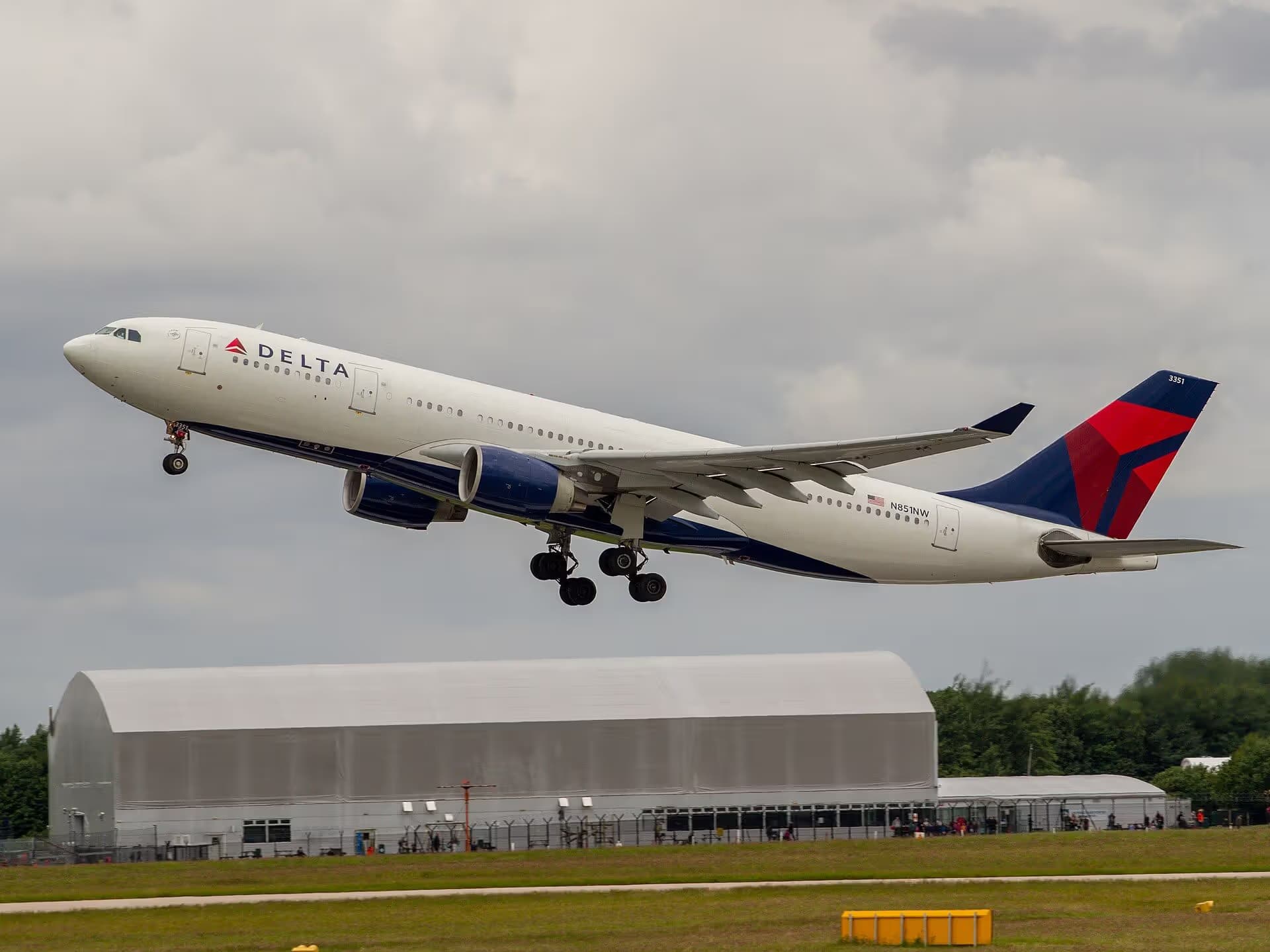 N851NW — Airbus