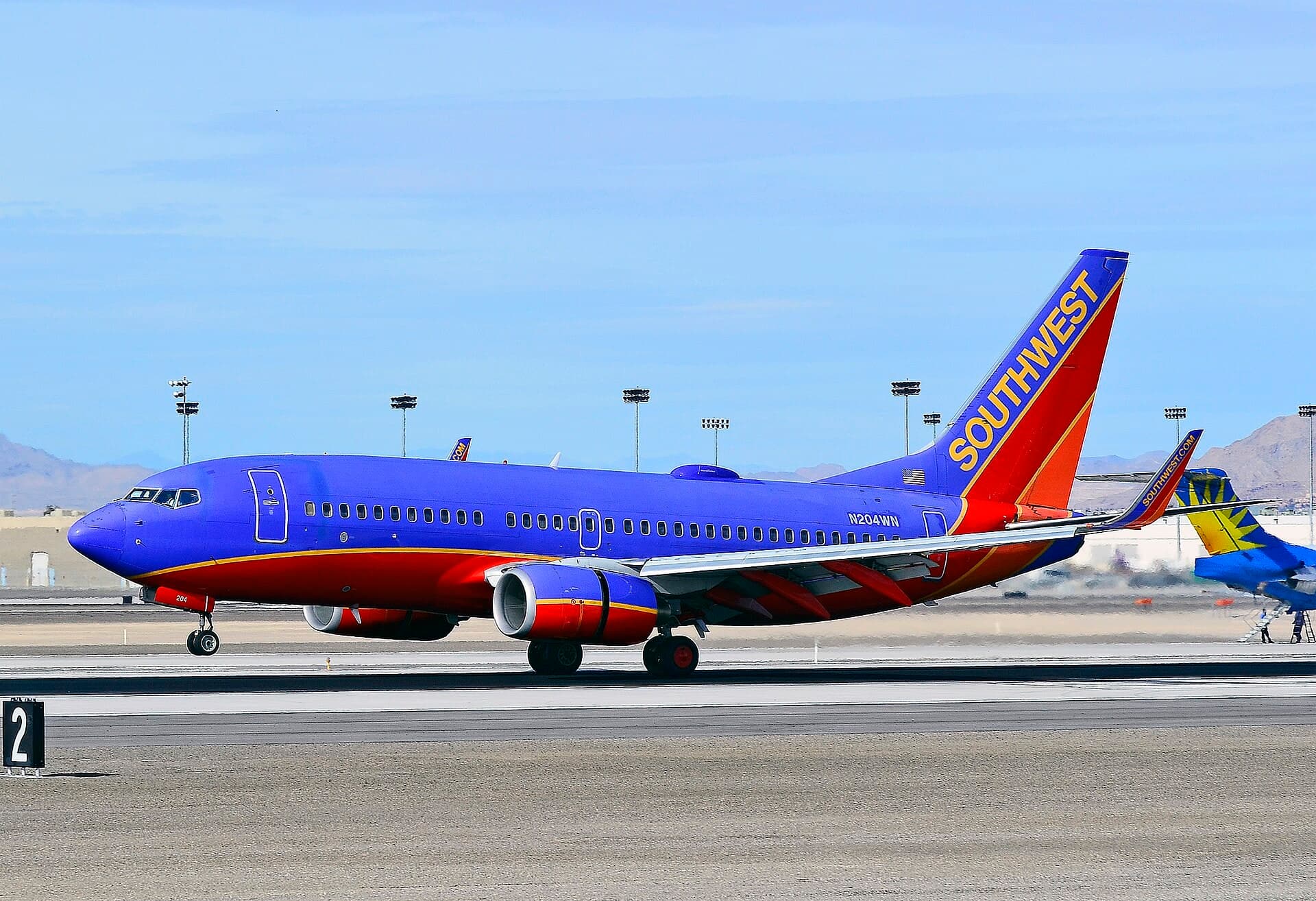 N204WN — Boeing