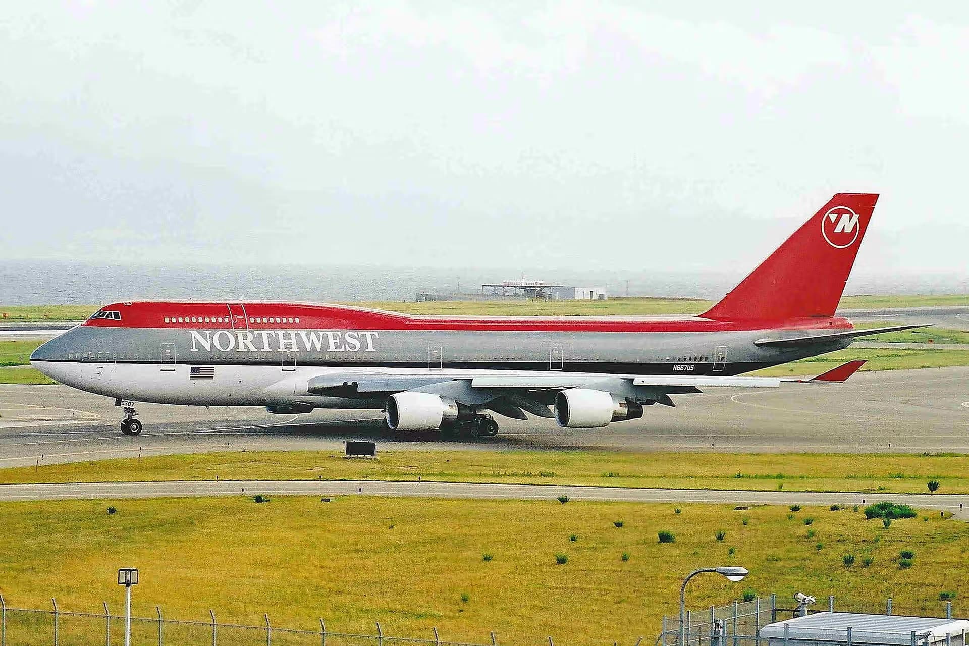 N667US — Boeing
