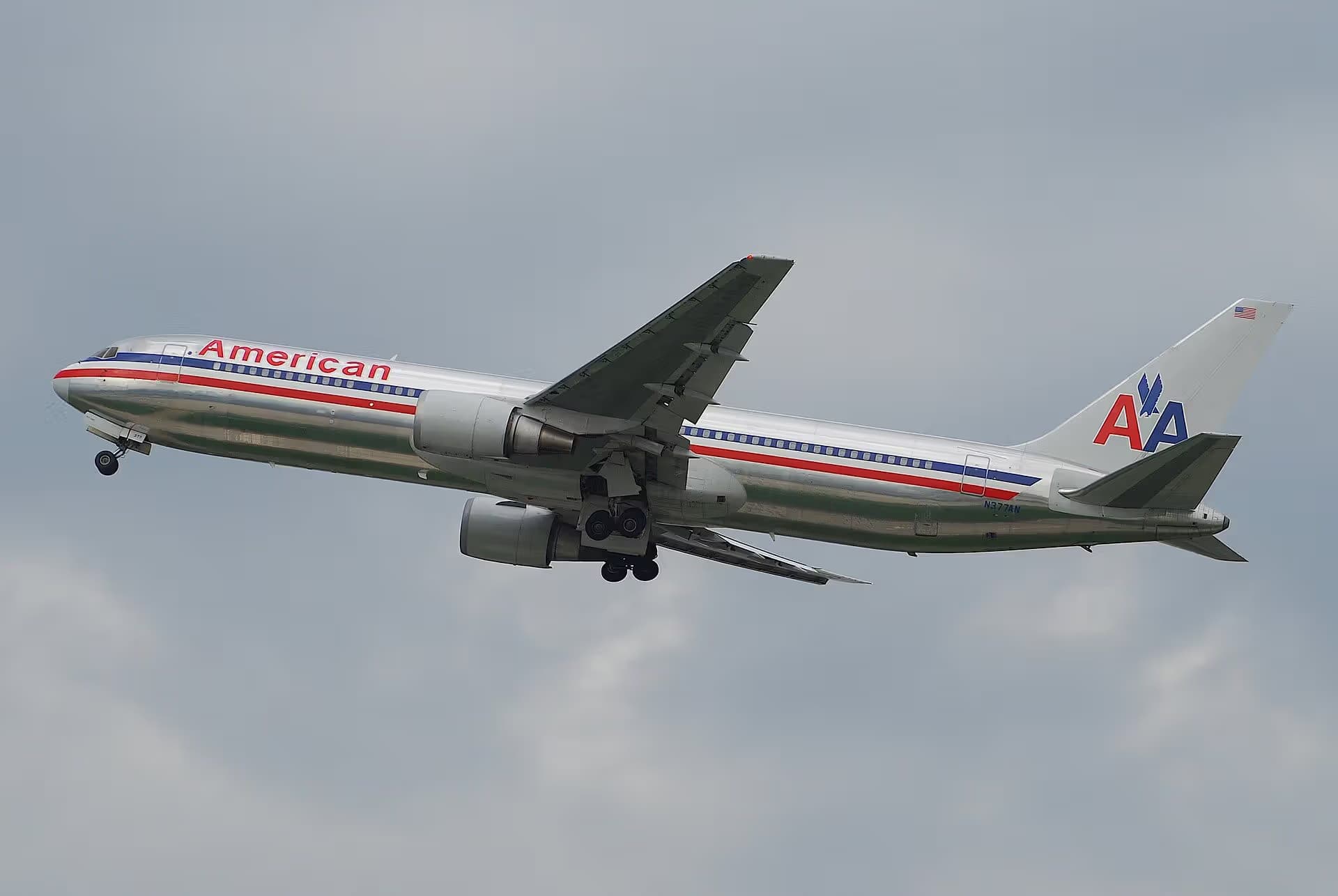 N377AN — Boeing