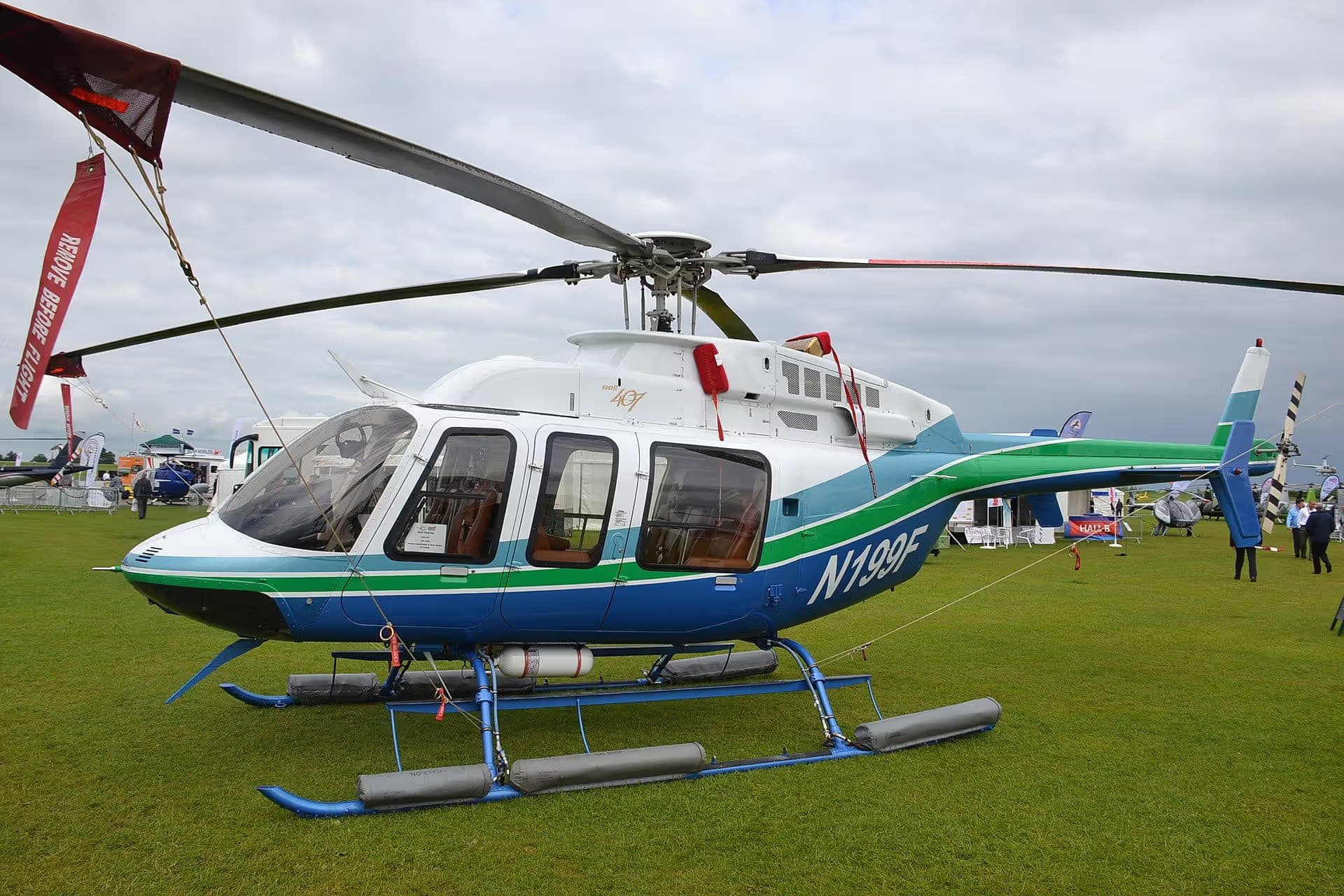 N199F — Helicopter