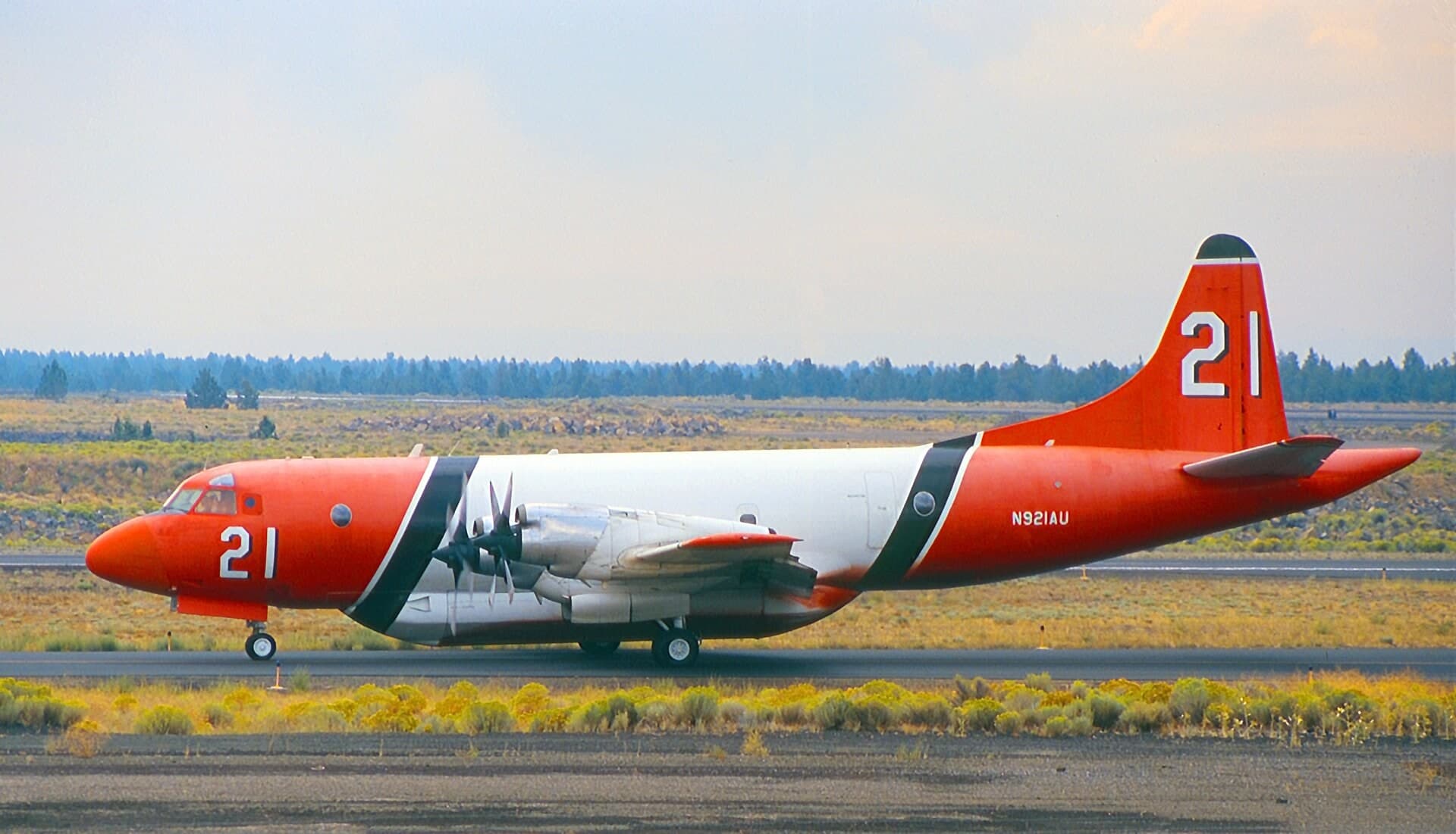 N921AU — Aircraft