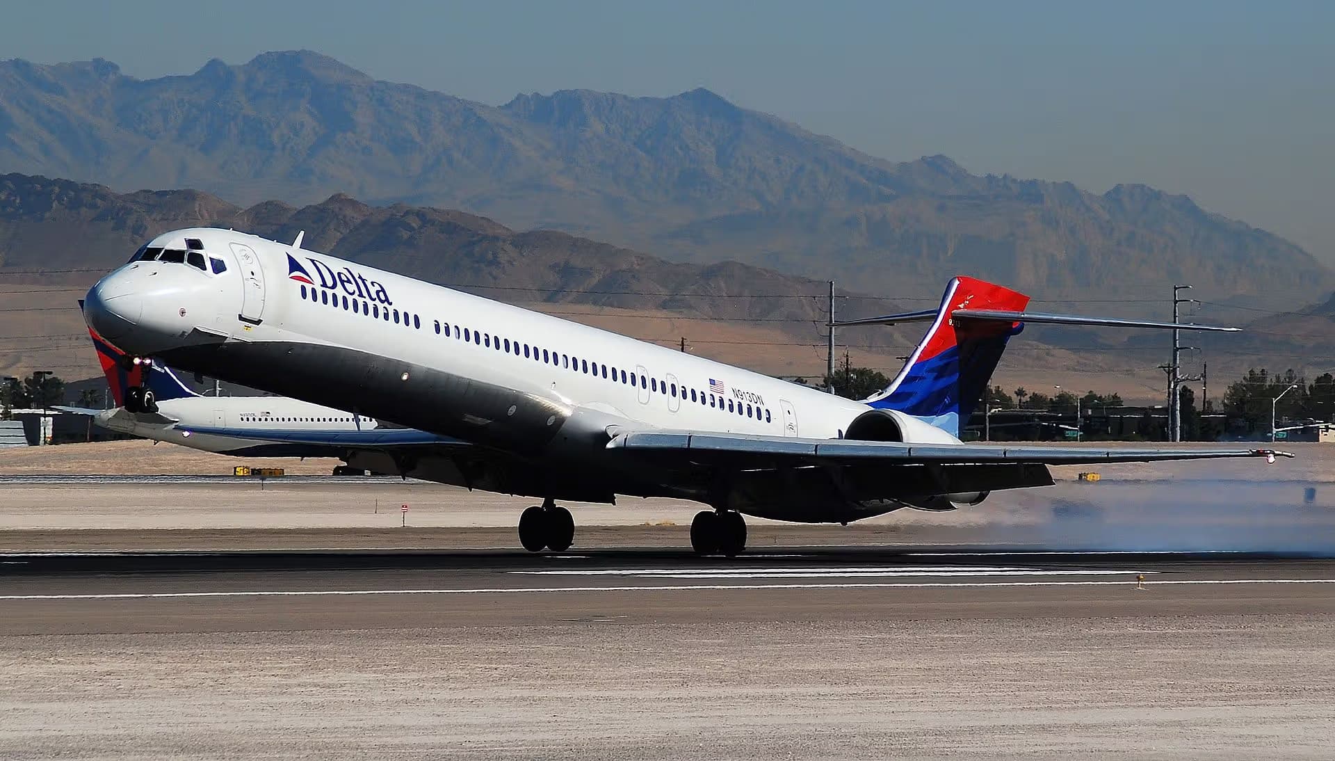 N913DN — Aircraft