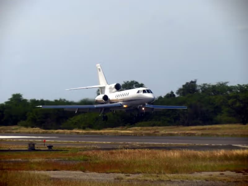 N3VF — Business jet
