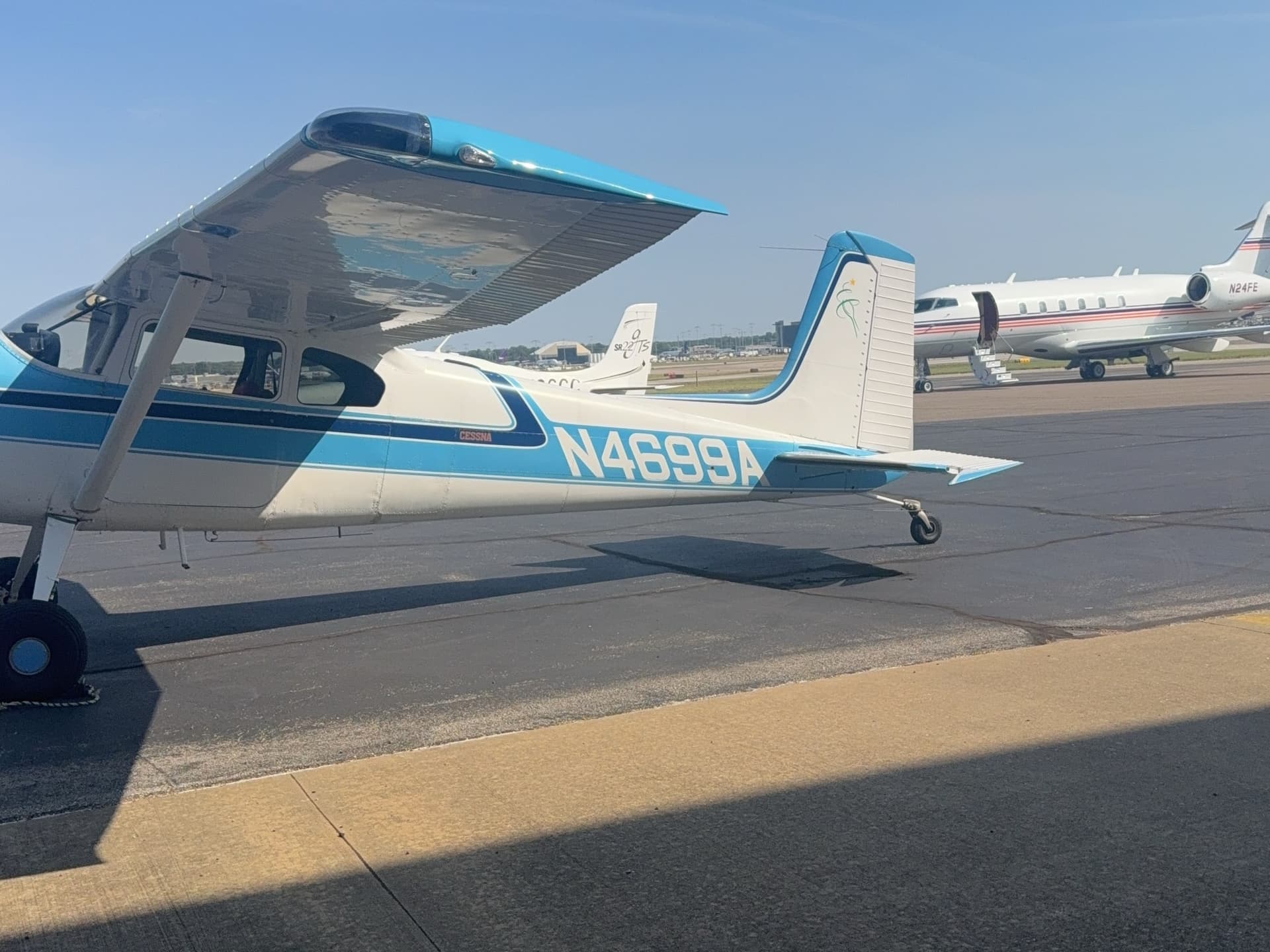 N4699A — Cessna 180