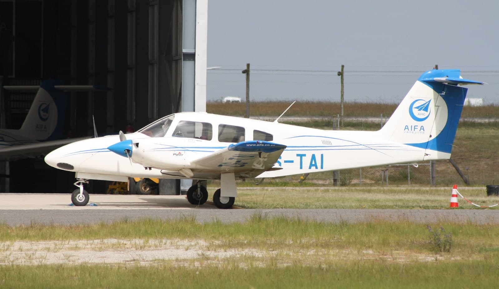 ZS-TAI — Piper