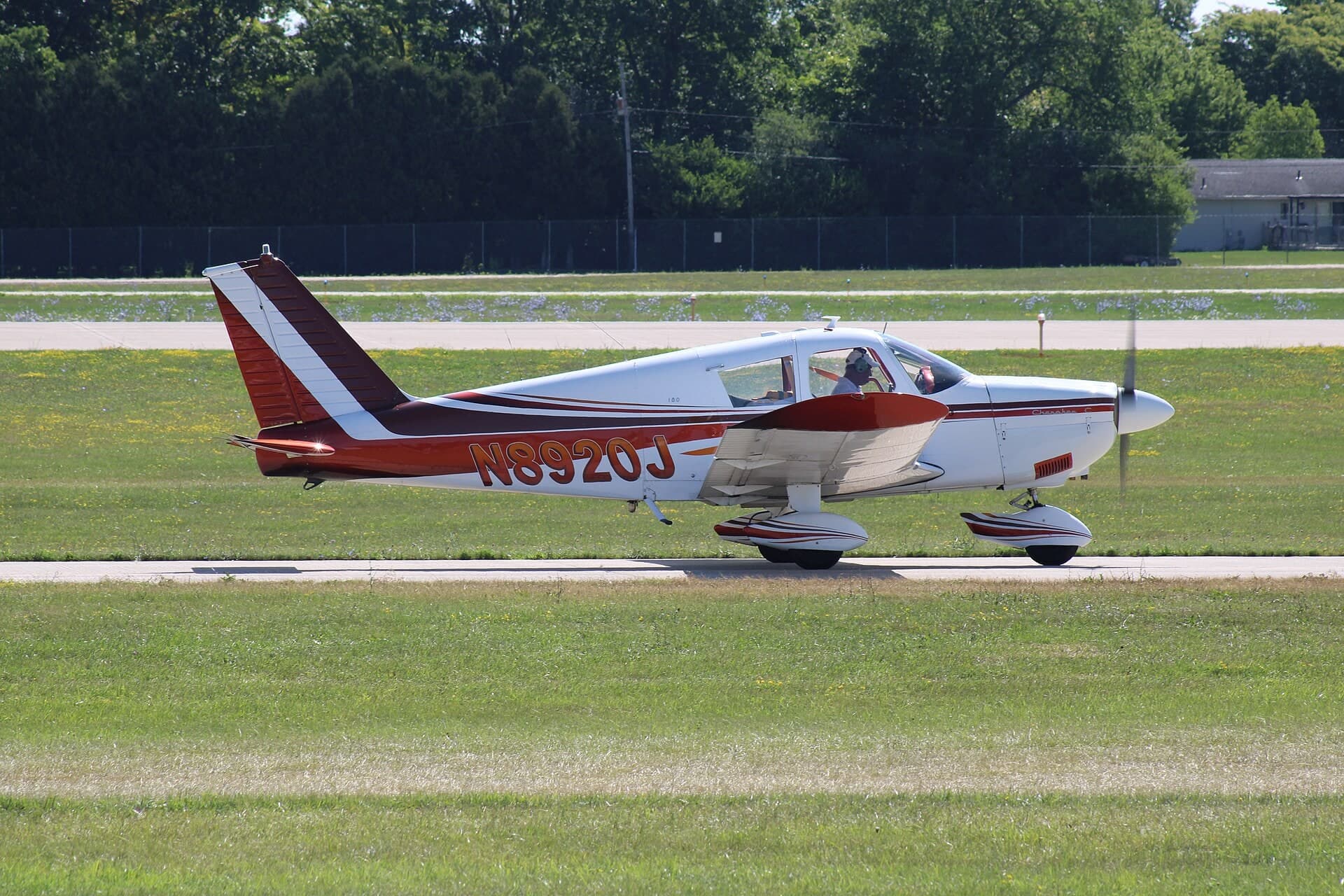 N8920J — Single-engine aircraft