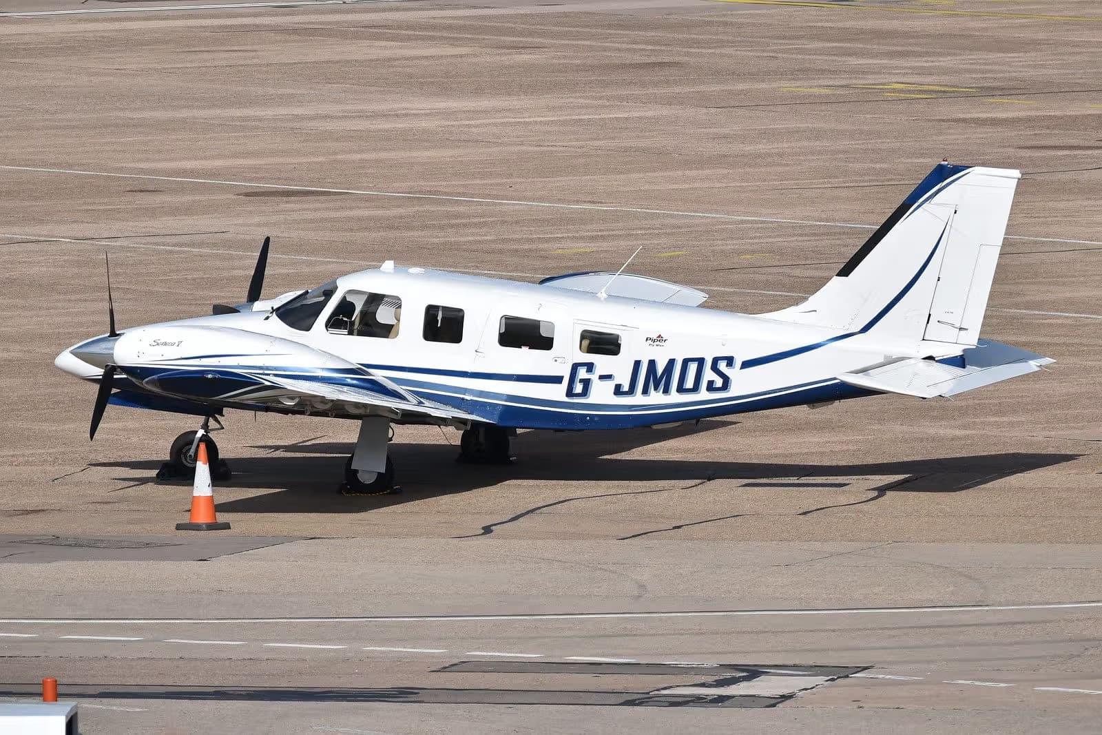 G-JMOS — Piper