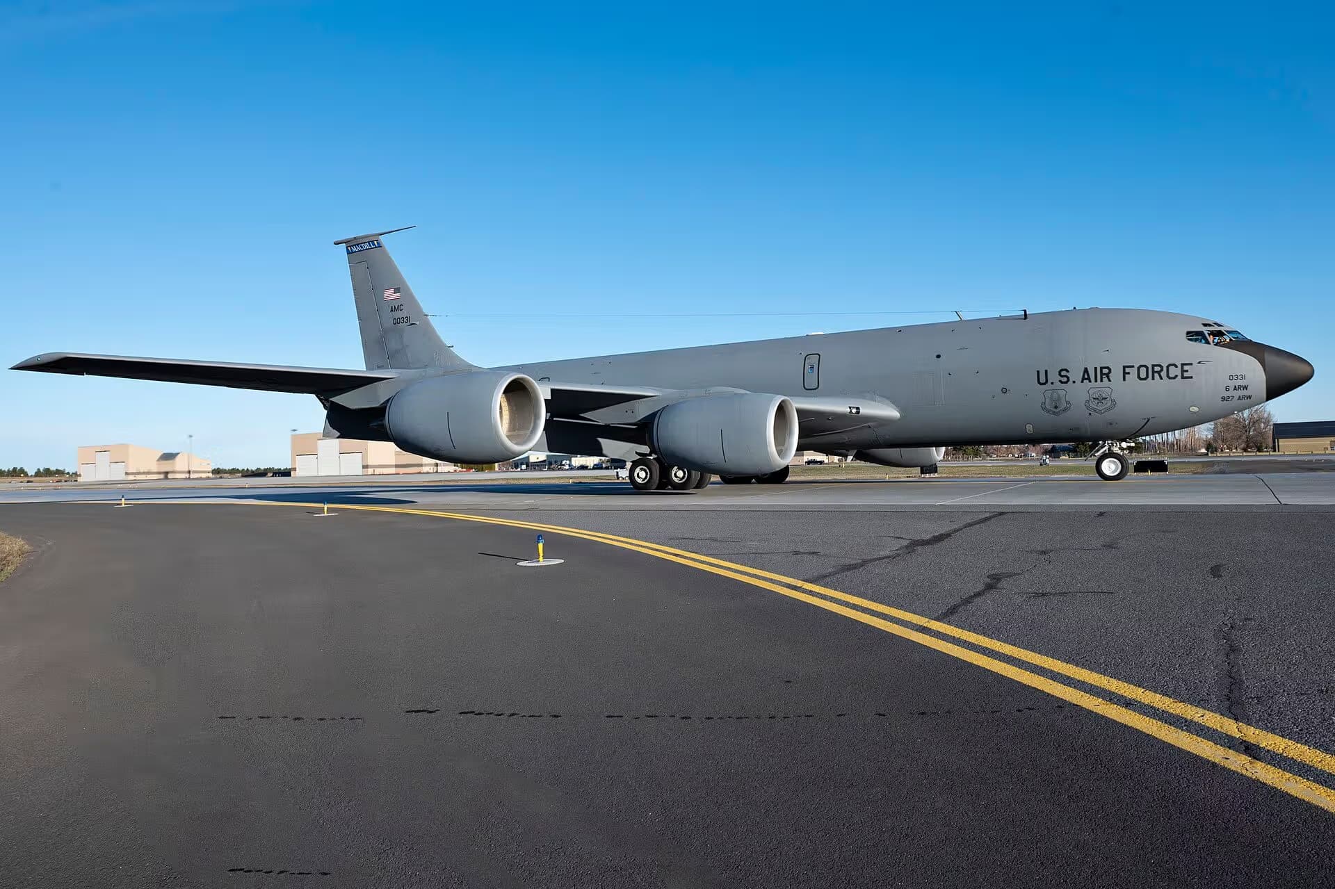 Unidentified — Aircraft at Fairchild Air Force Base