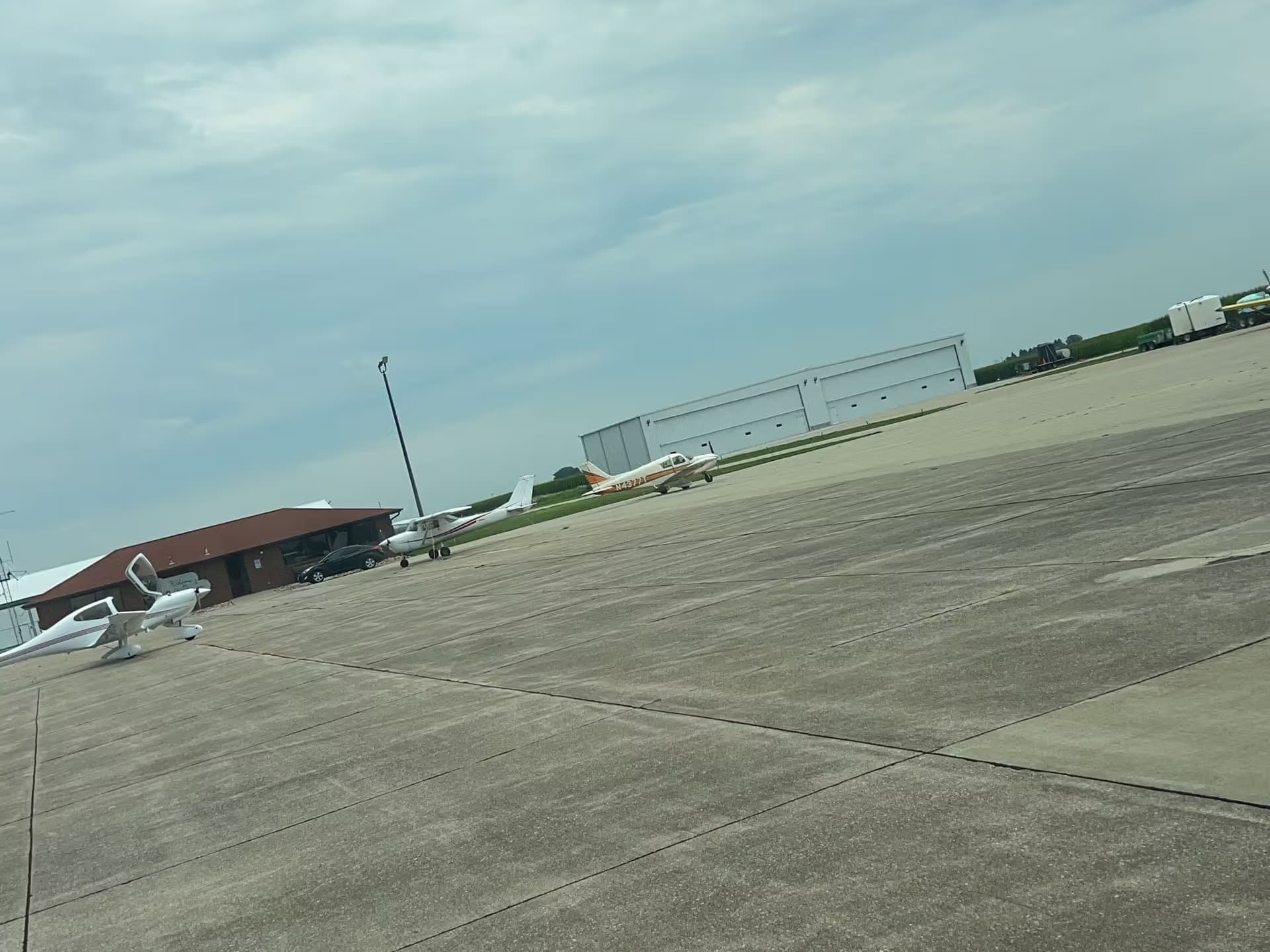 N4377T — 1971 Piper PA-28-140 at Washington Municipal Airport