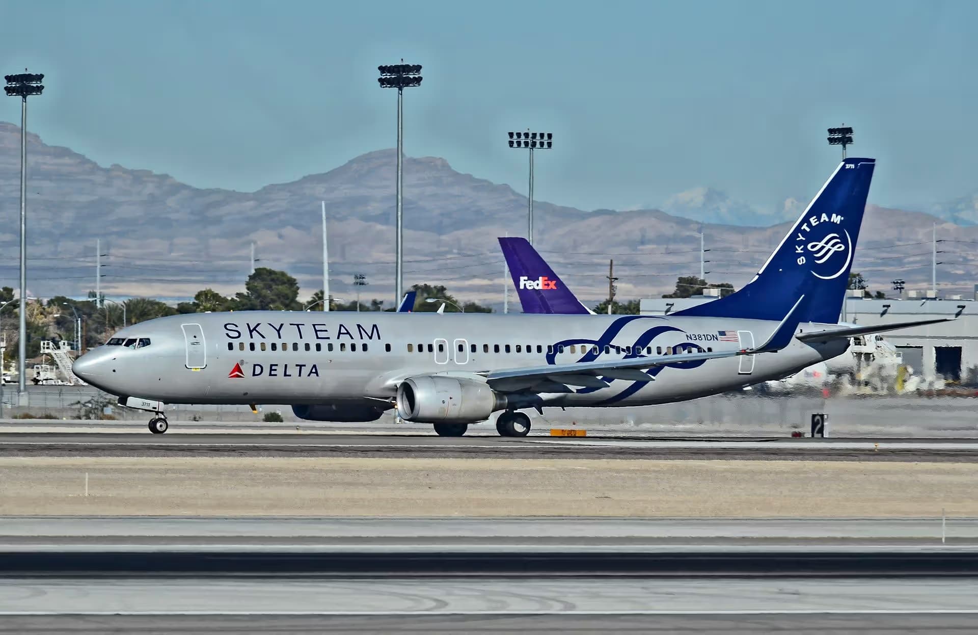 N381DN — Boeing