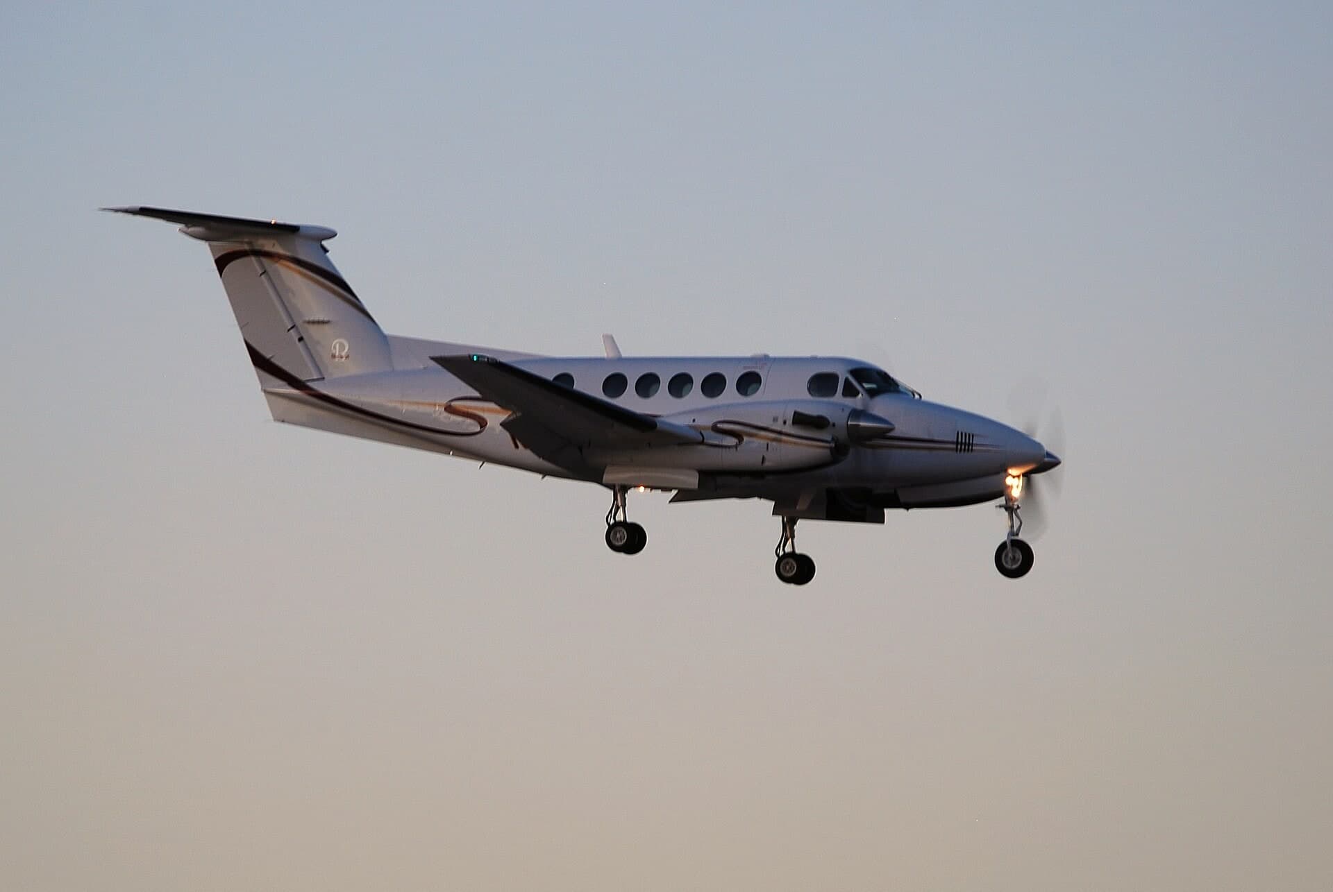 N214TP — Beechcraft